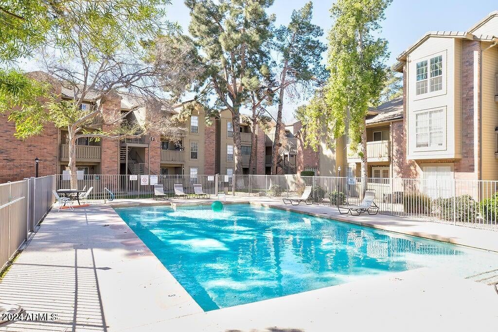 Photo of Listing #6835850