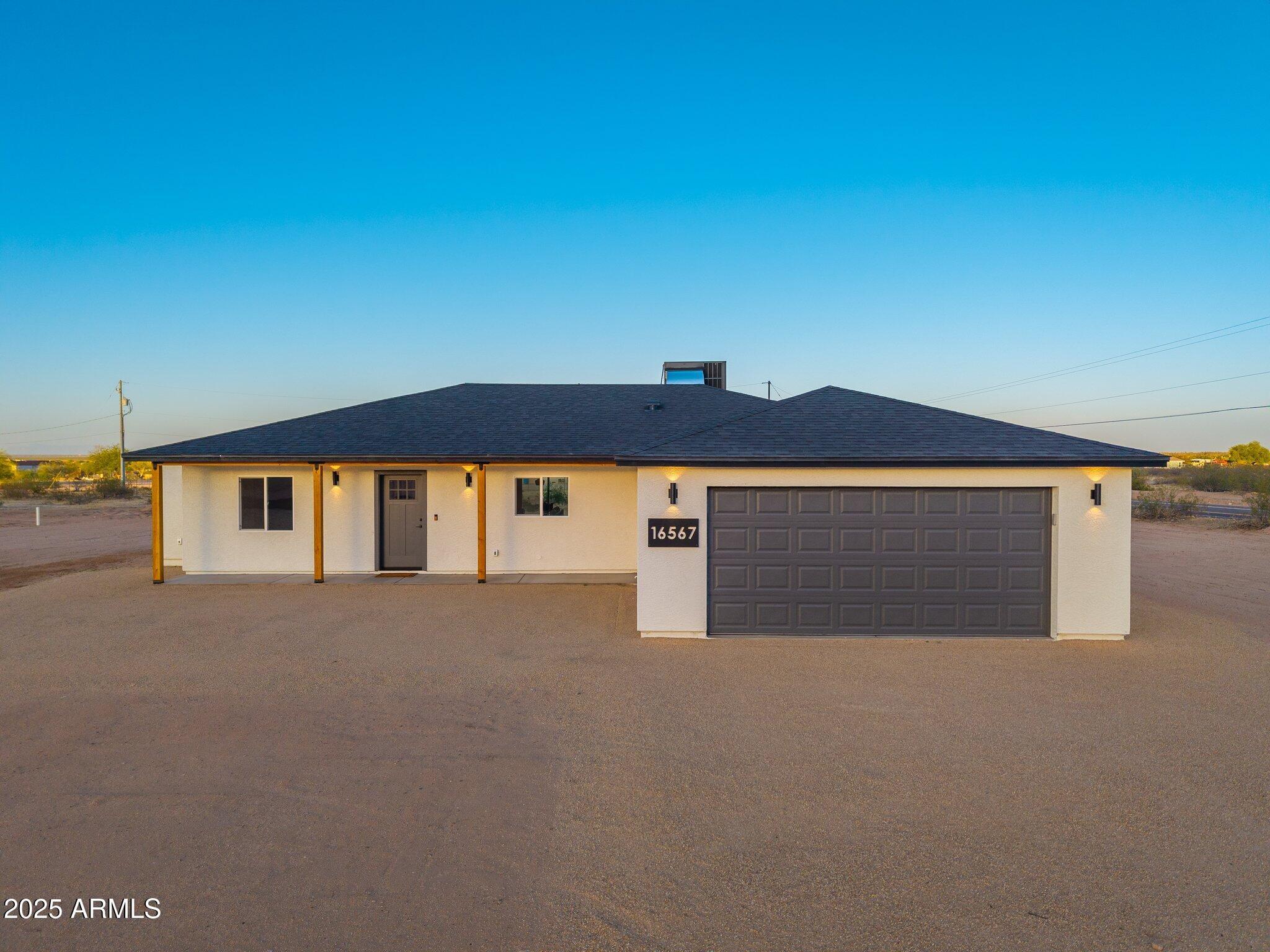 Photo of Listing #6838252