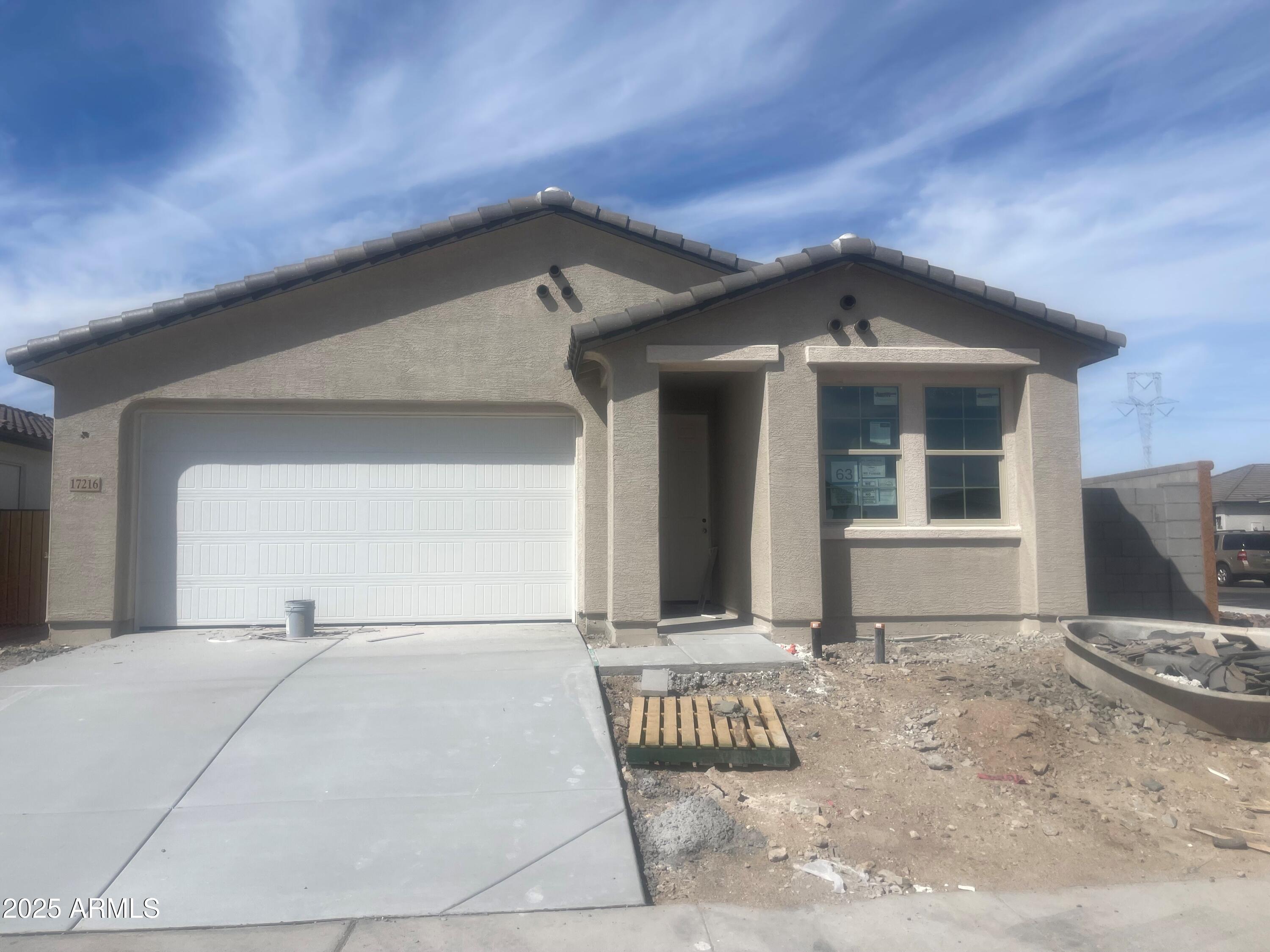 Photo of Listing #6835192