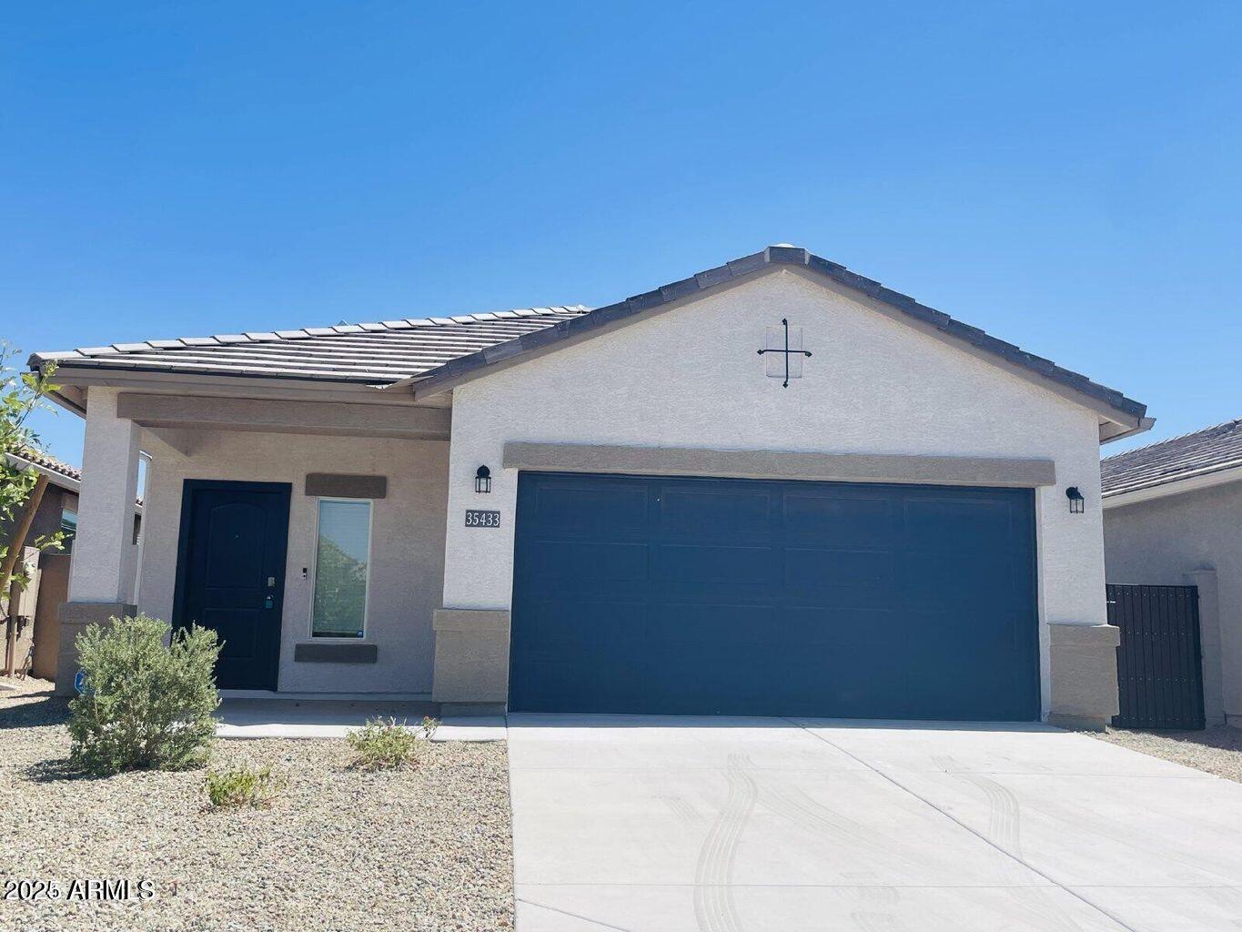 Photo of Listing #6840451