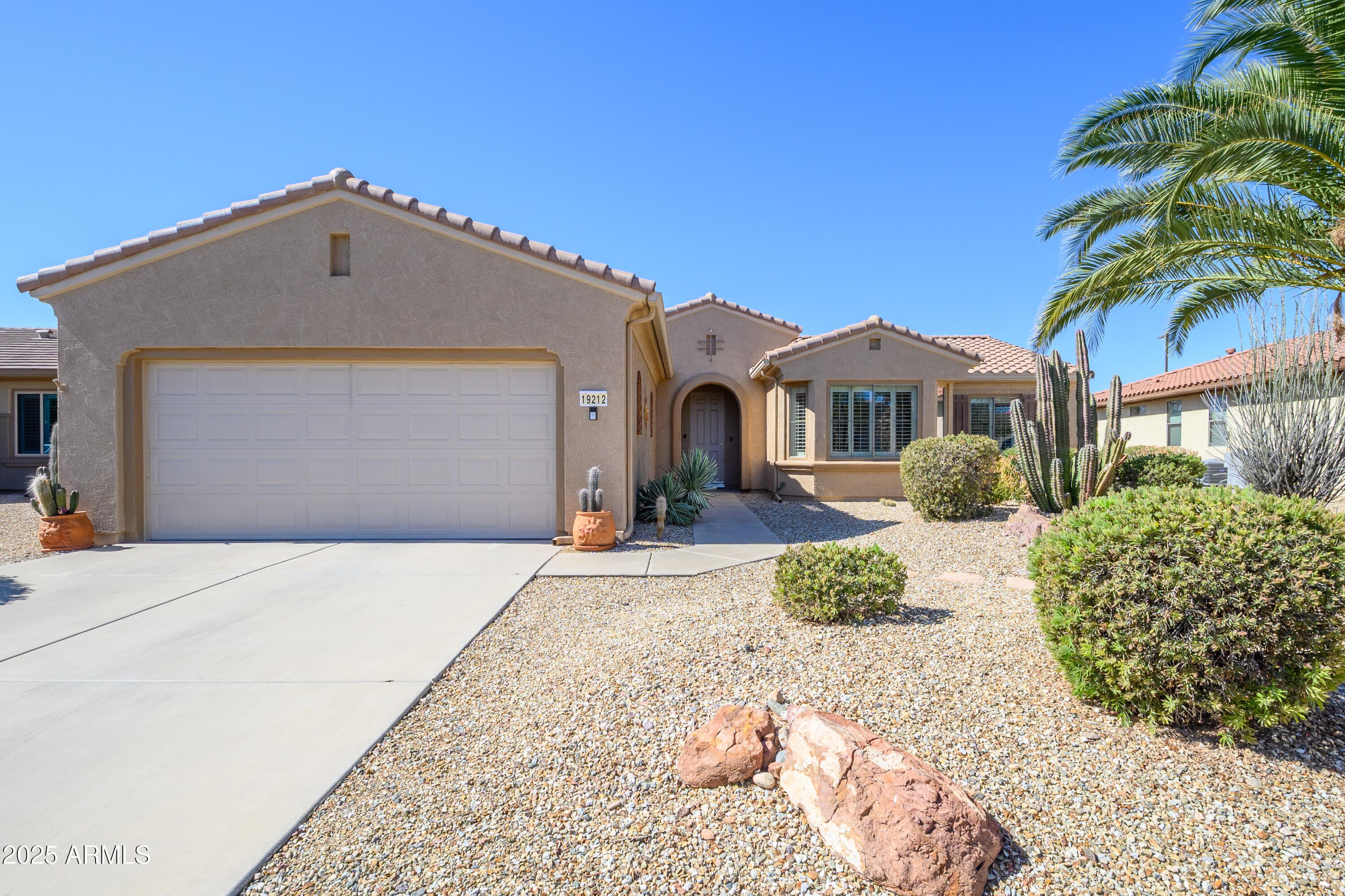Photo of Listing #6838142