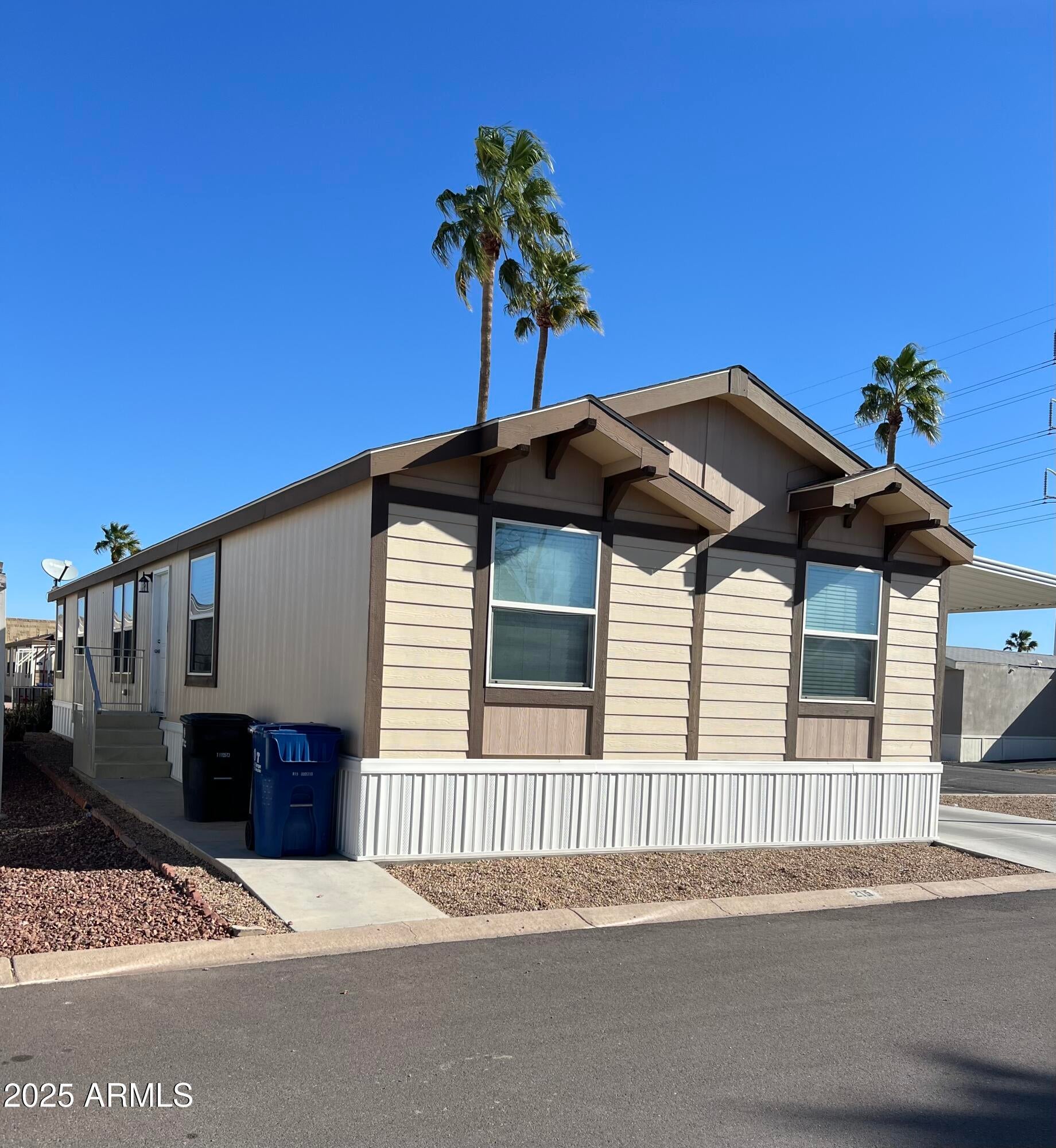 Photo of Listing #6838004