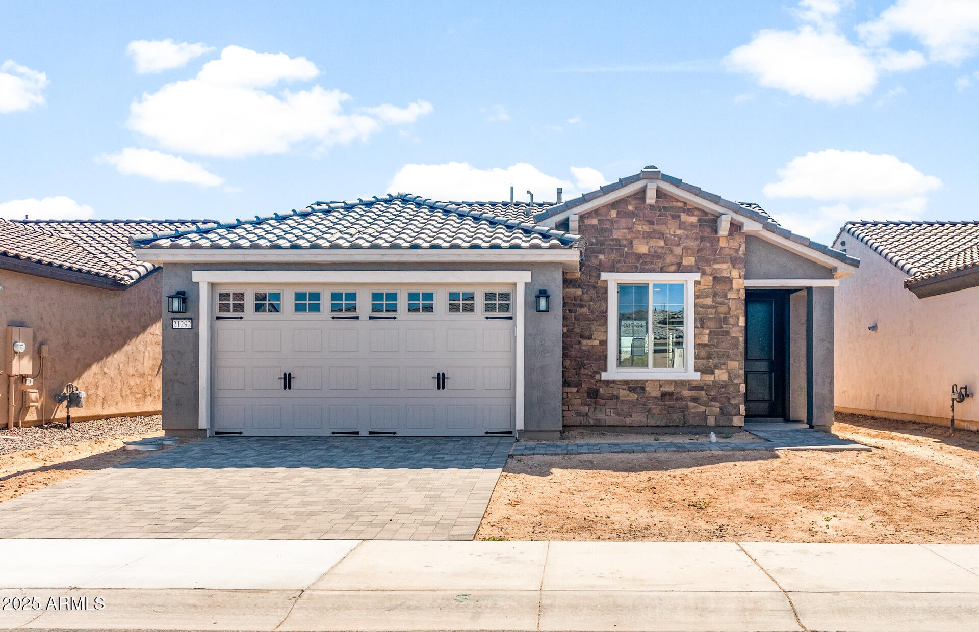 Photo of Listing #6838690