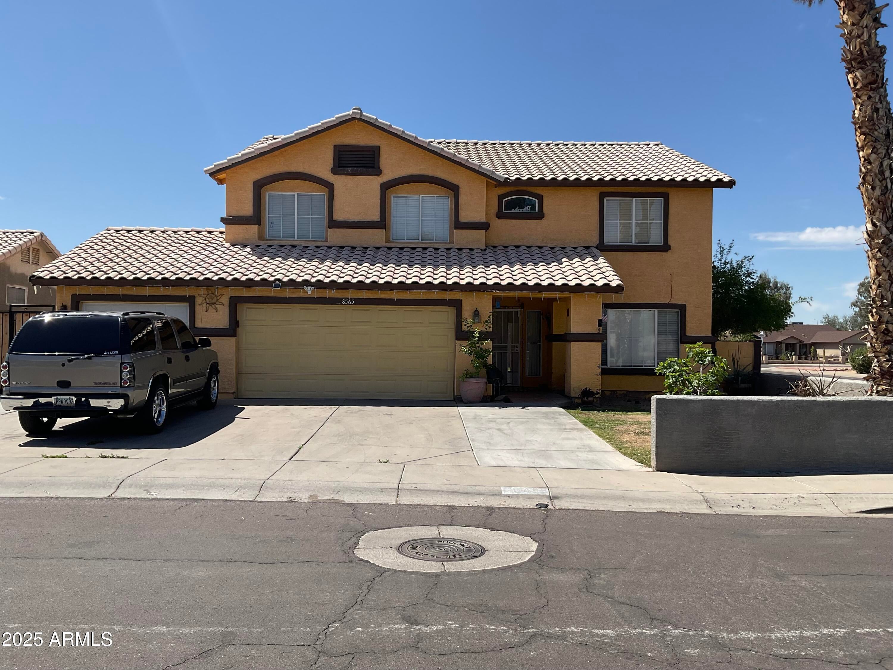 Photo of Listing #6840260