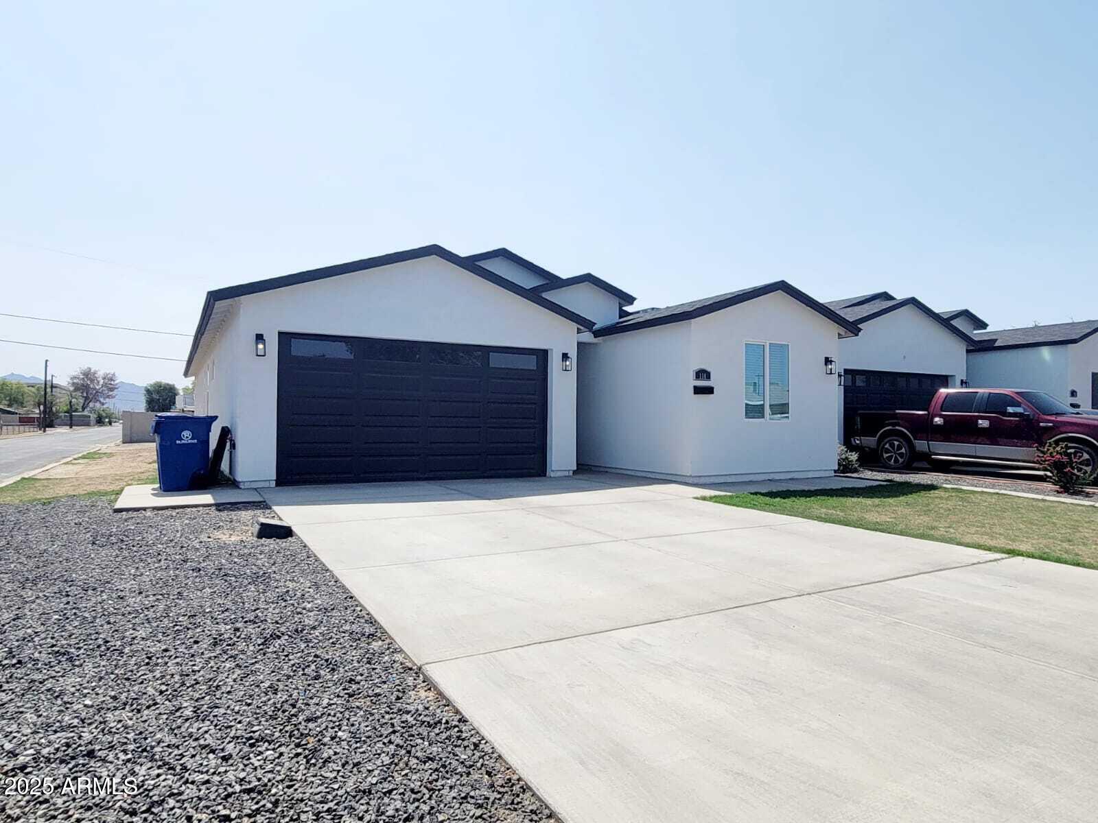 Photo of Listing #6842003