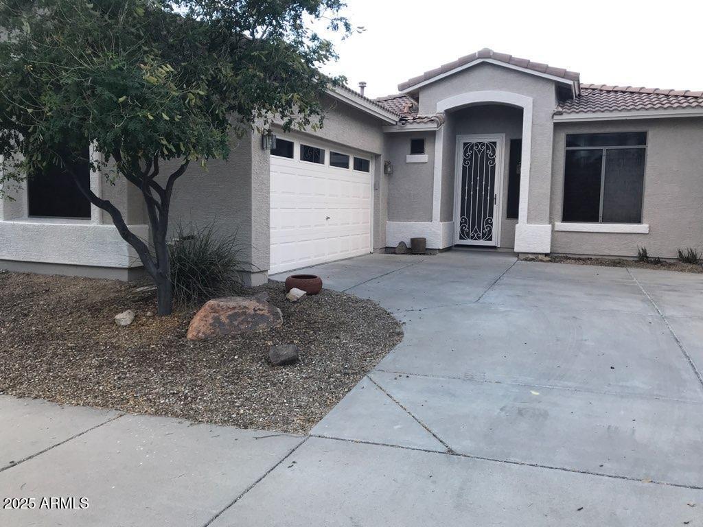 Photo of Listing #6840398
