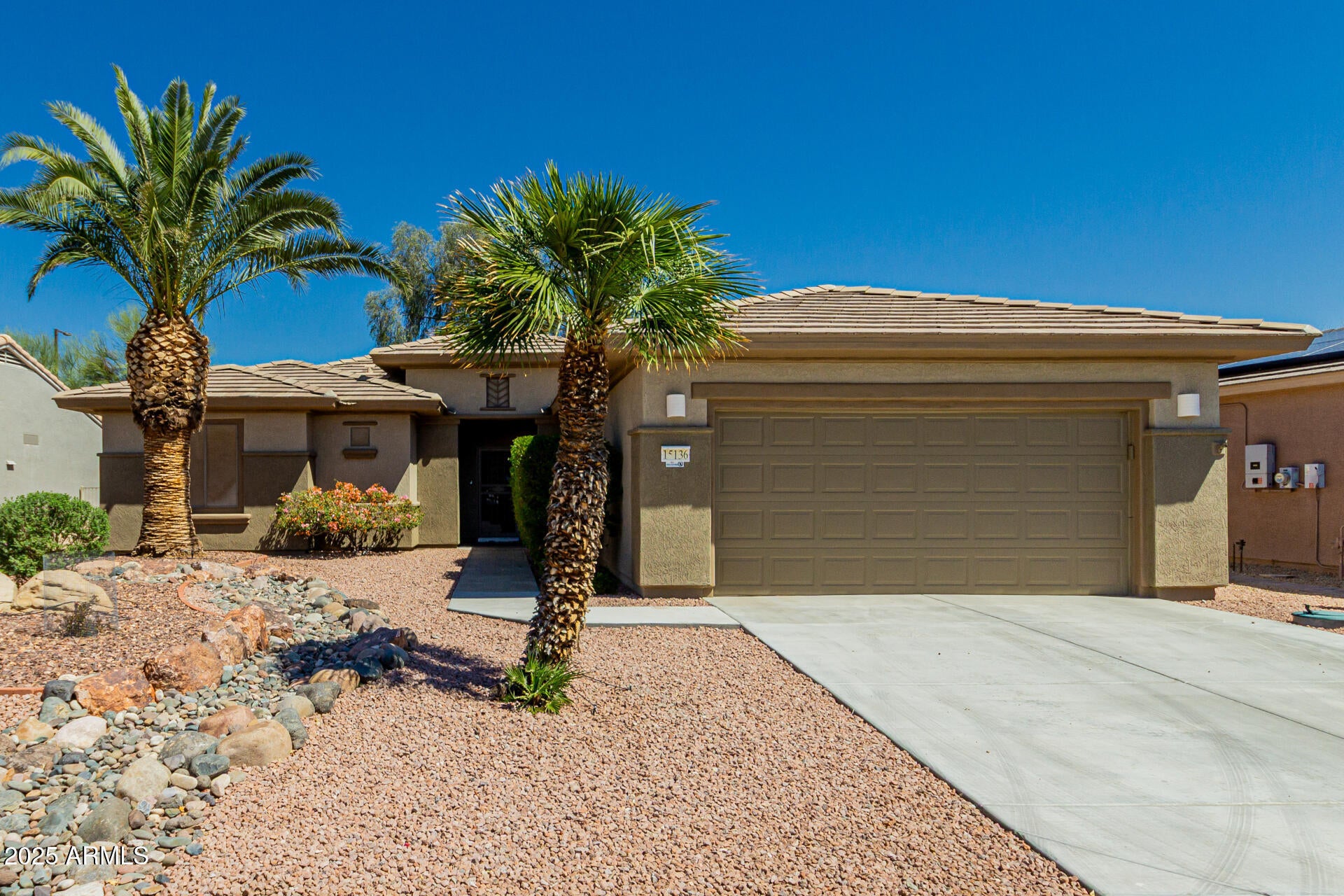Photo of Listing #6843405