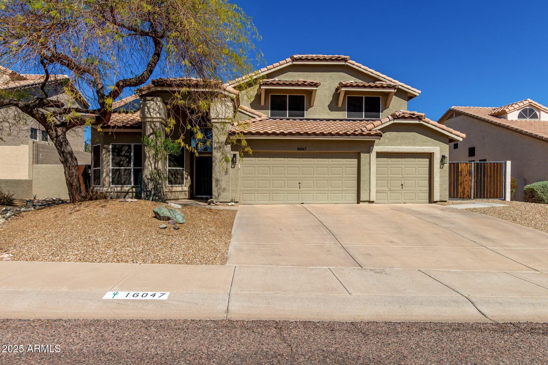 Photo of Listing #6842036