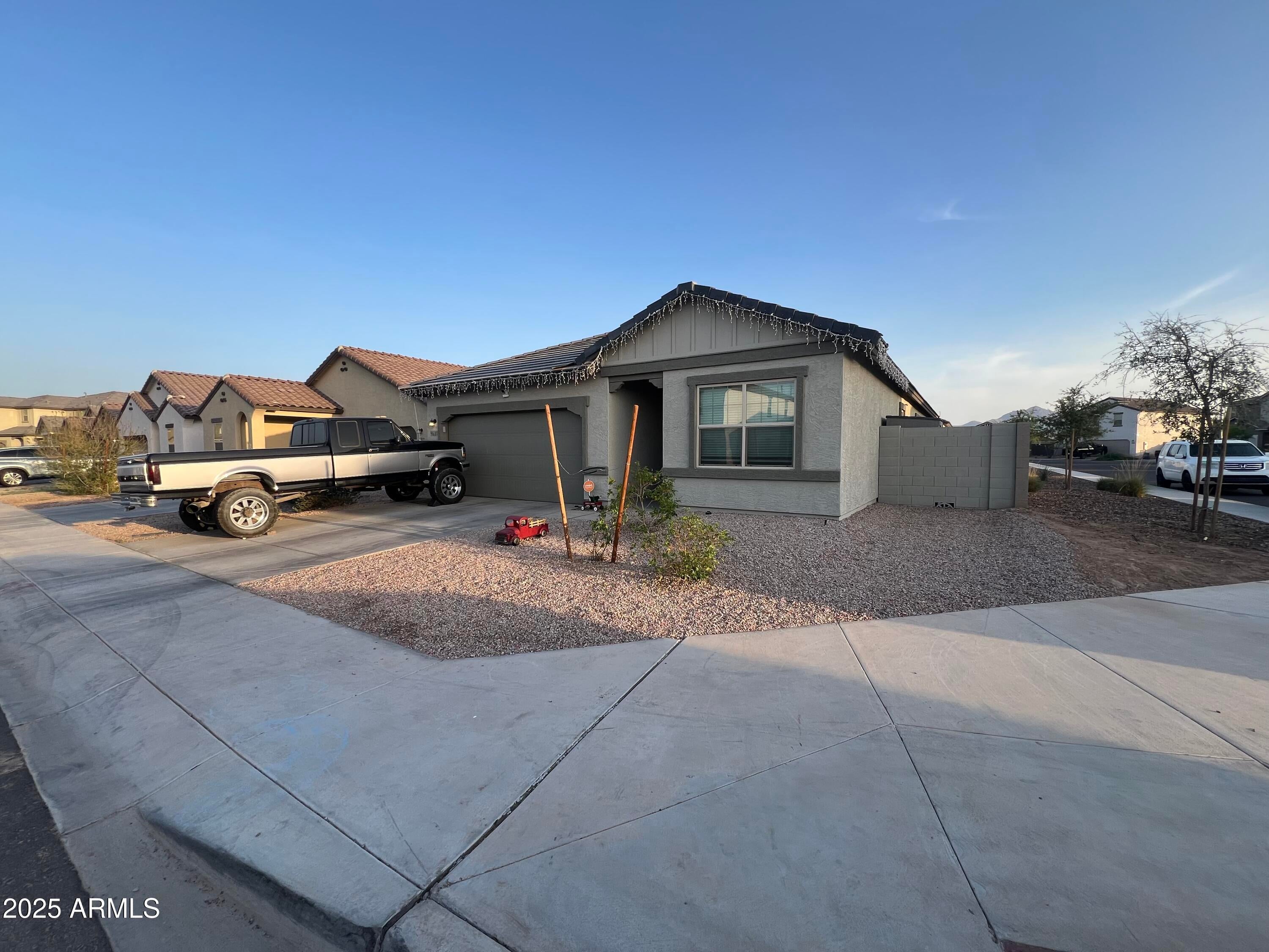 Photo of Listing #6844135