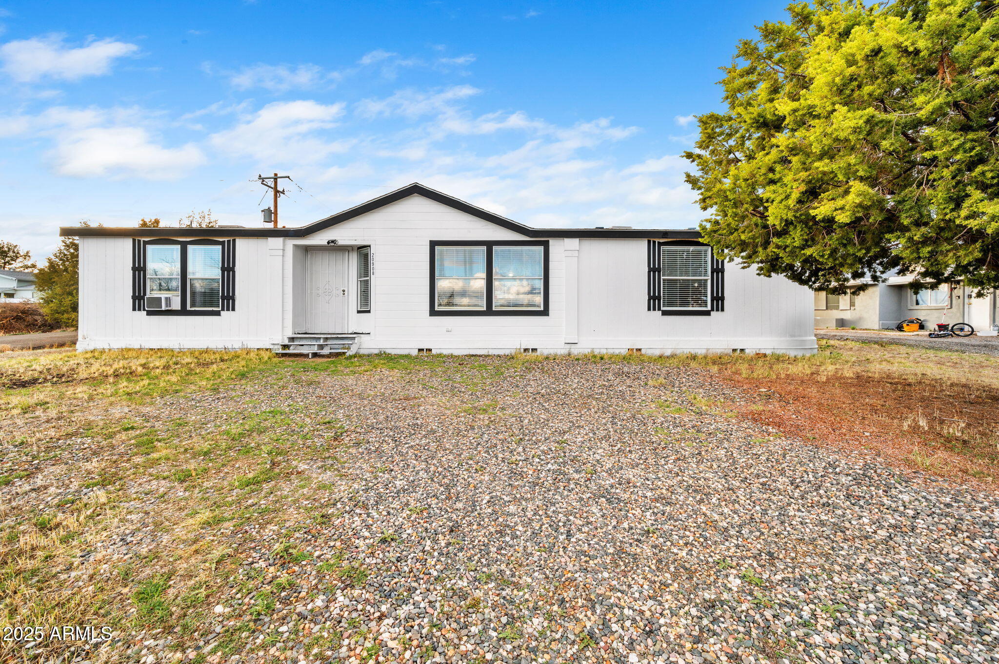Photo of Listing #6844793