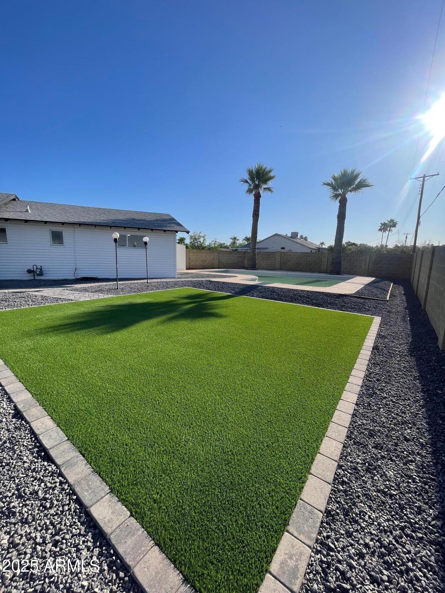 Photo of Listing #6846333
