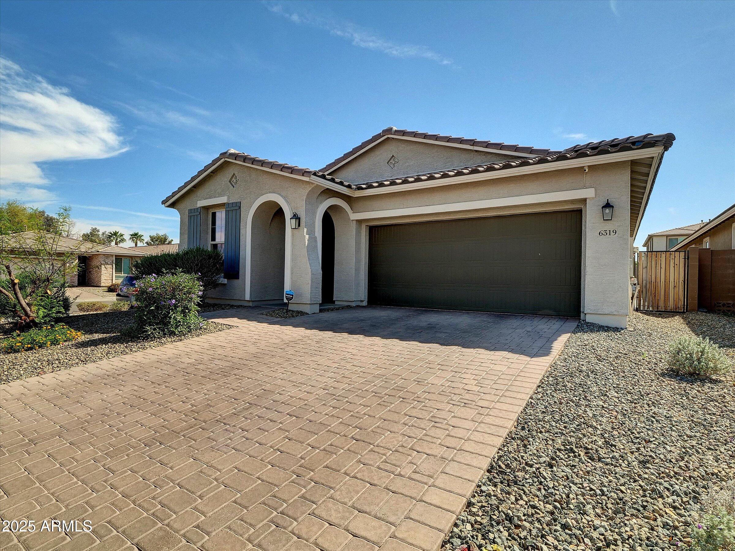 Photo of Listing #6847687