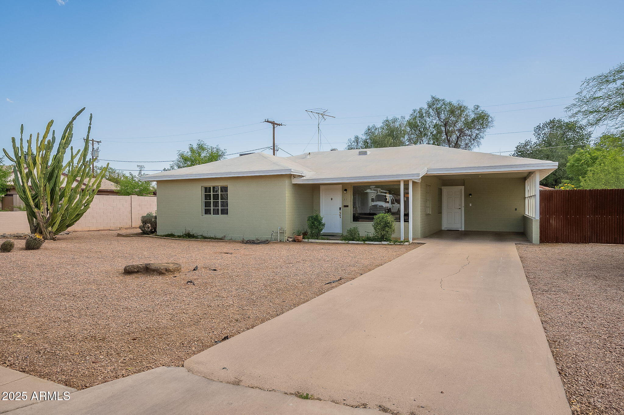 Photo of Listing #6849319