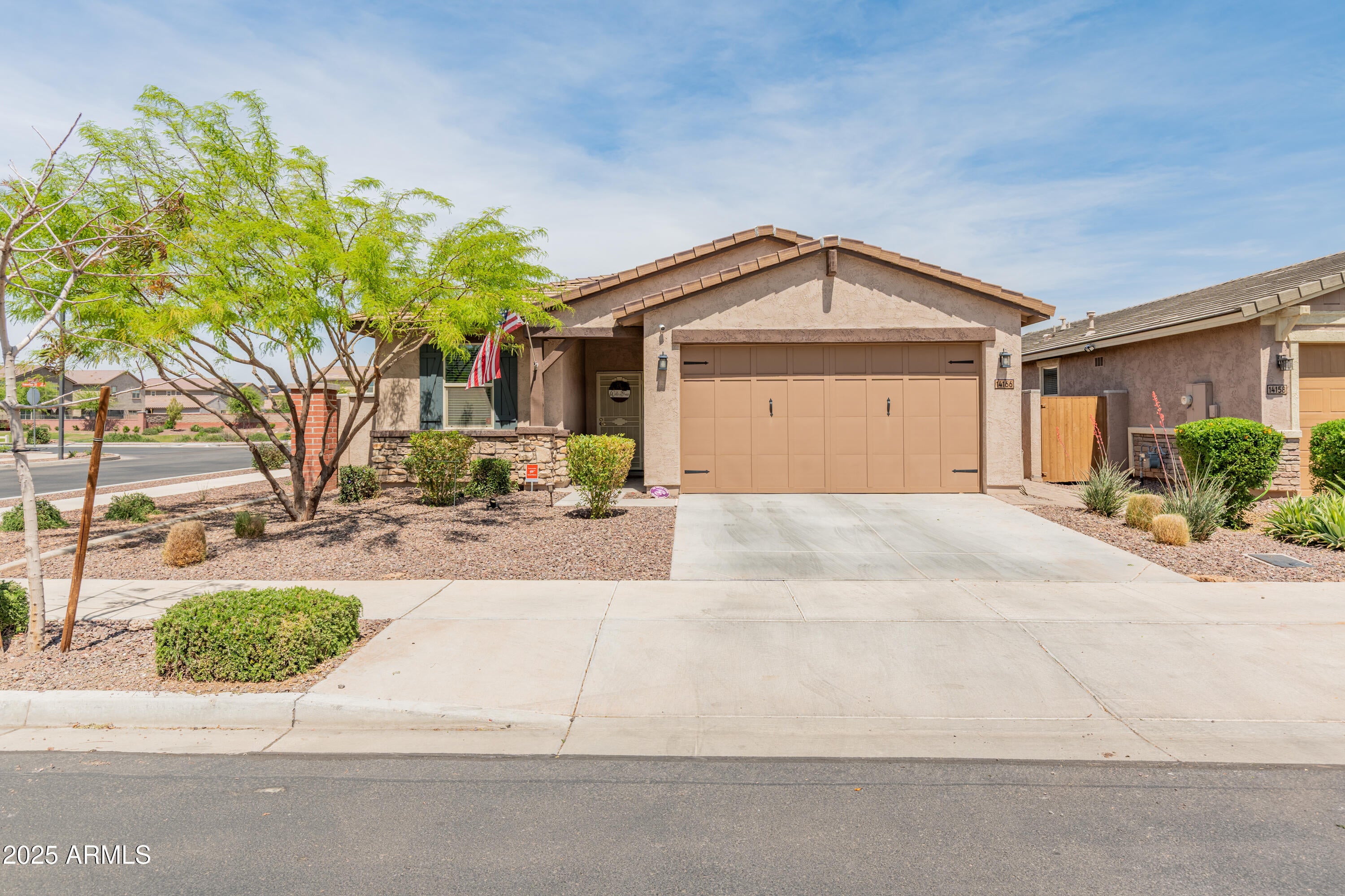 Photo of Listing #6848704