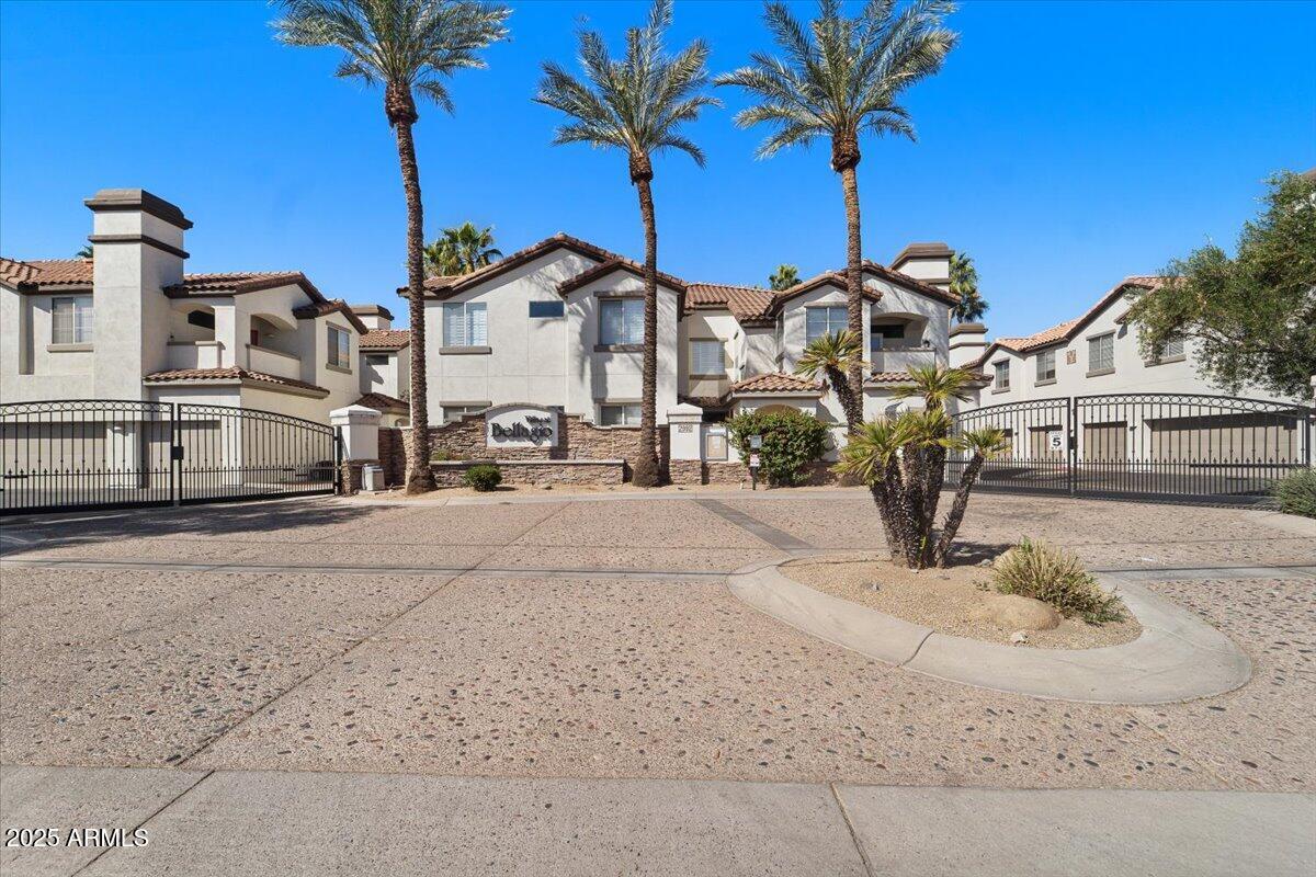 Photo of Listing #6849085