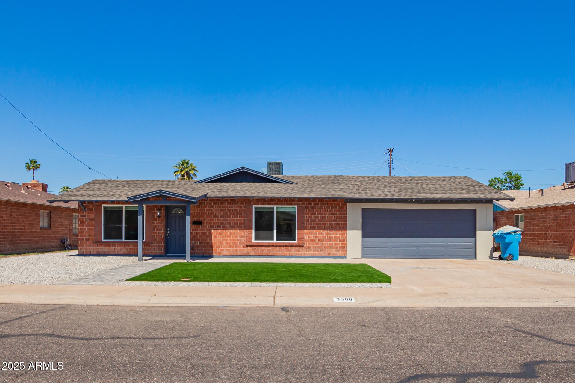 Photo of Listing #6850472
