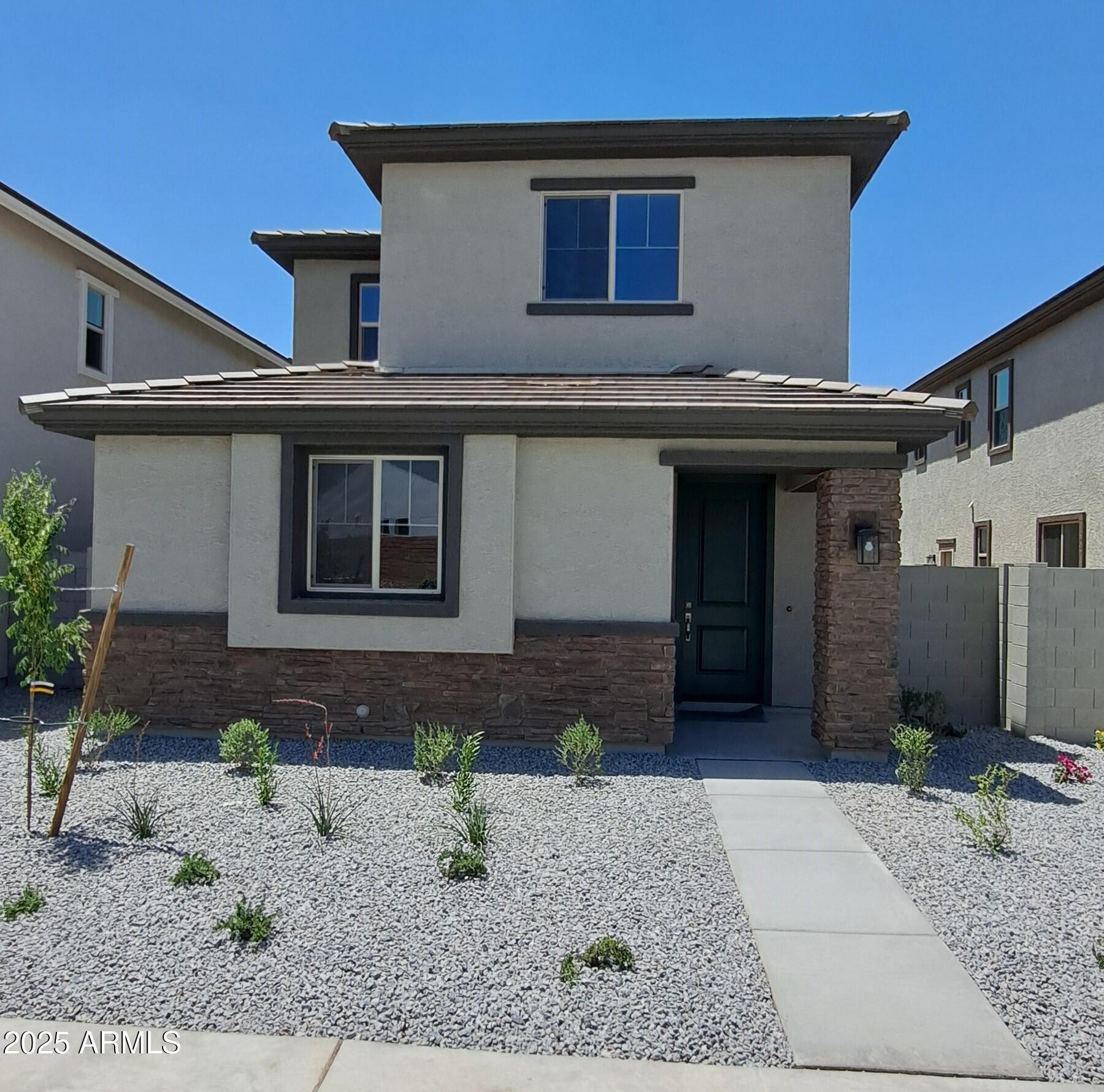 Photo of Listing #6850236