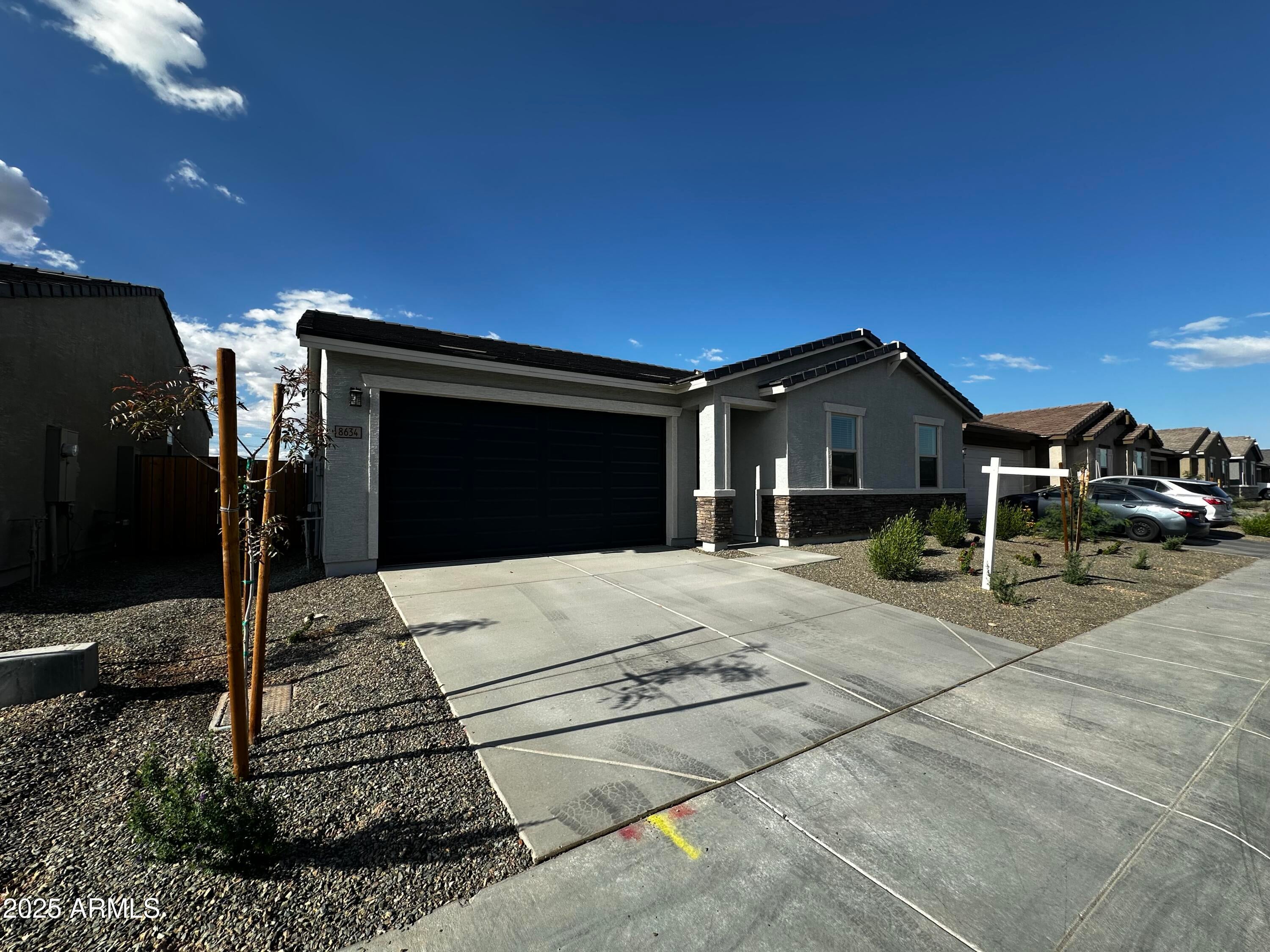Photo of Listing #6851970