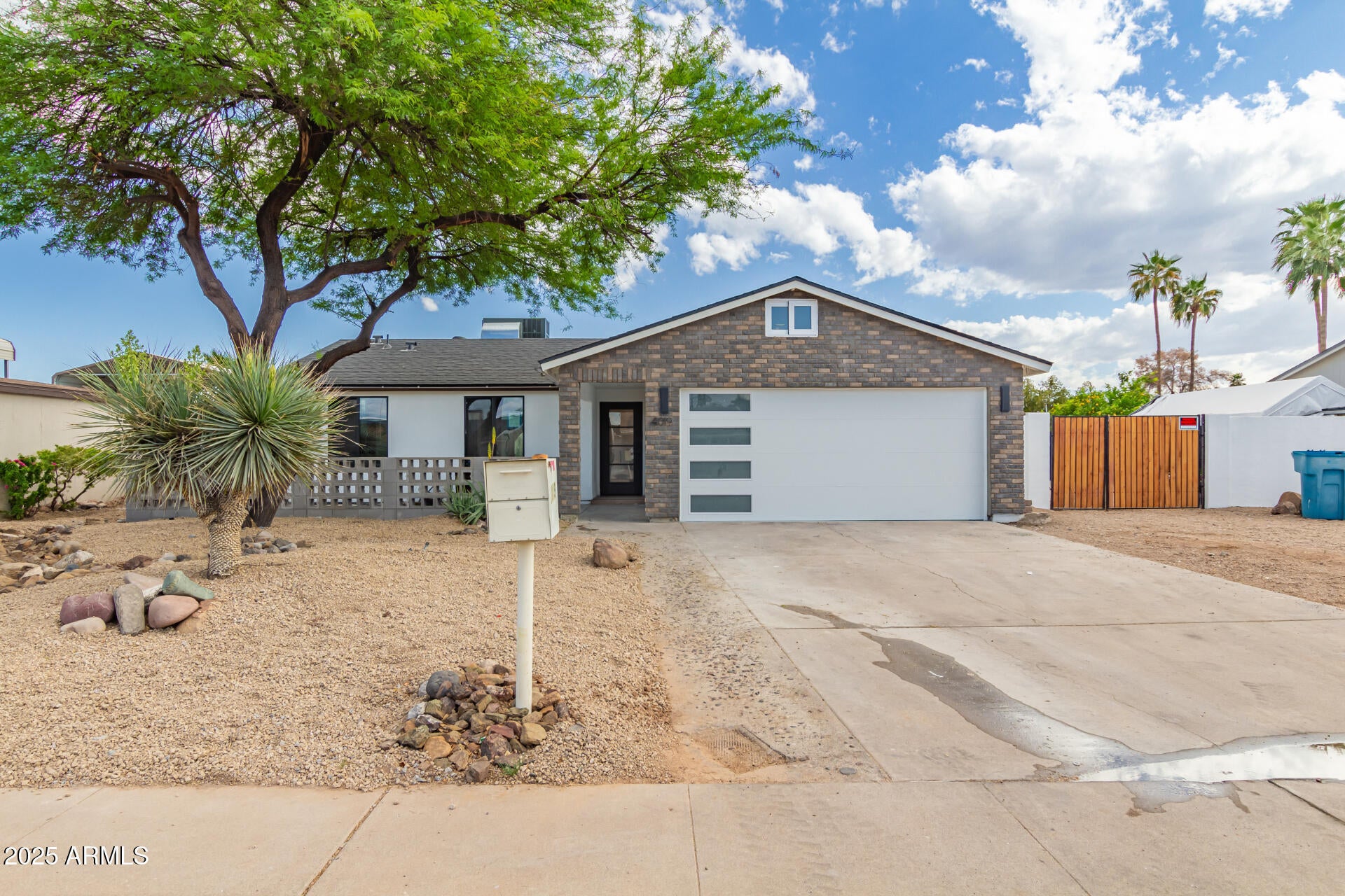 Photo of Listing #6852471