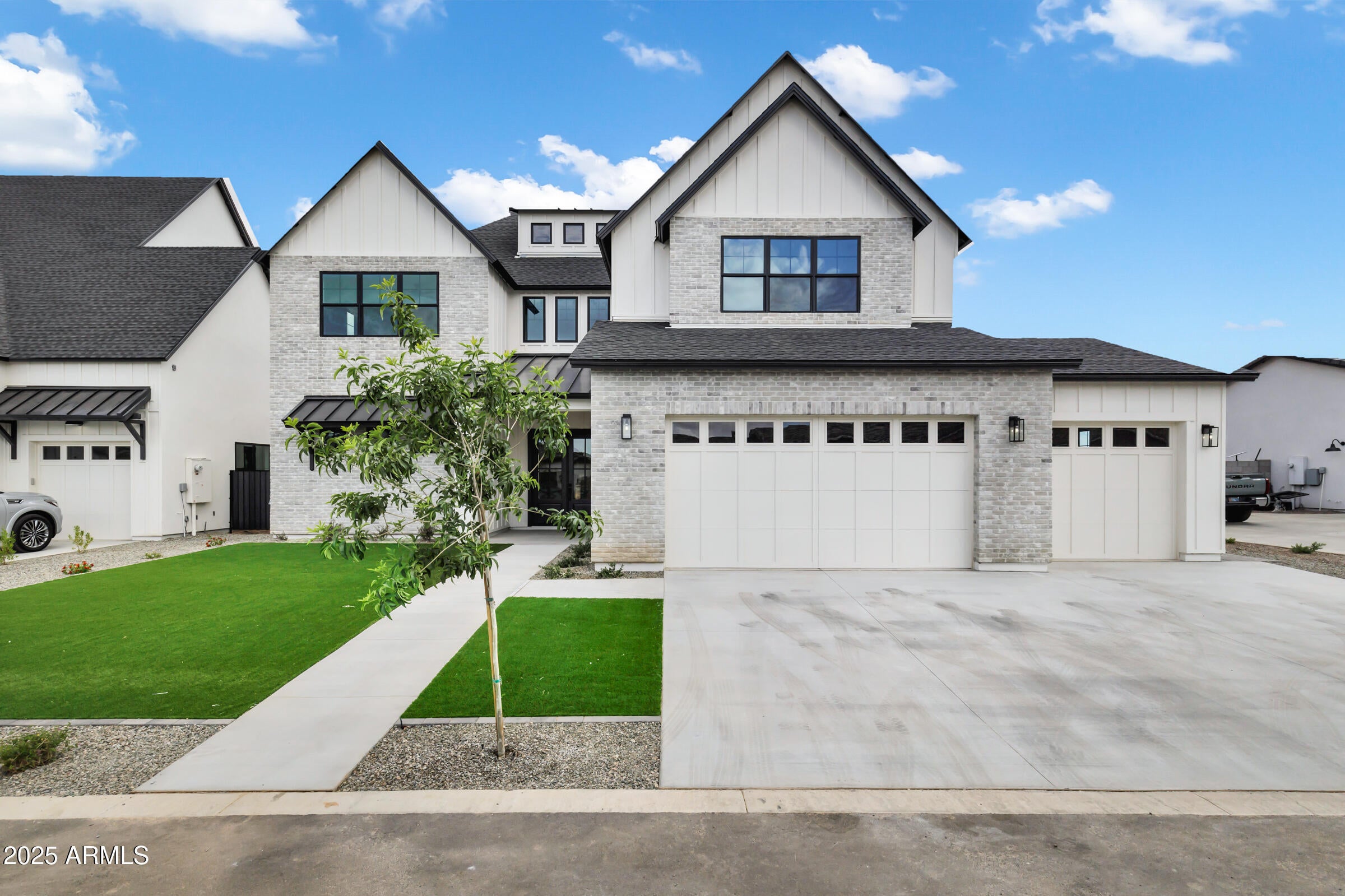 Photo of Listing #6852680
