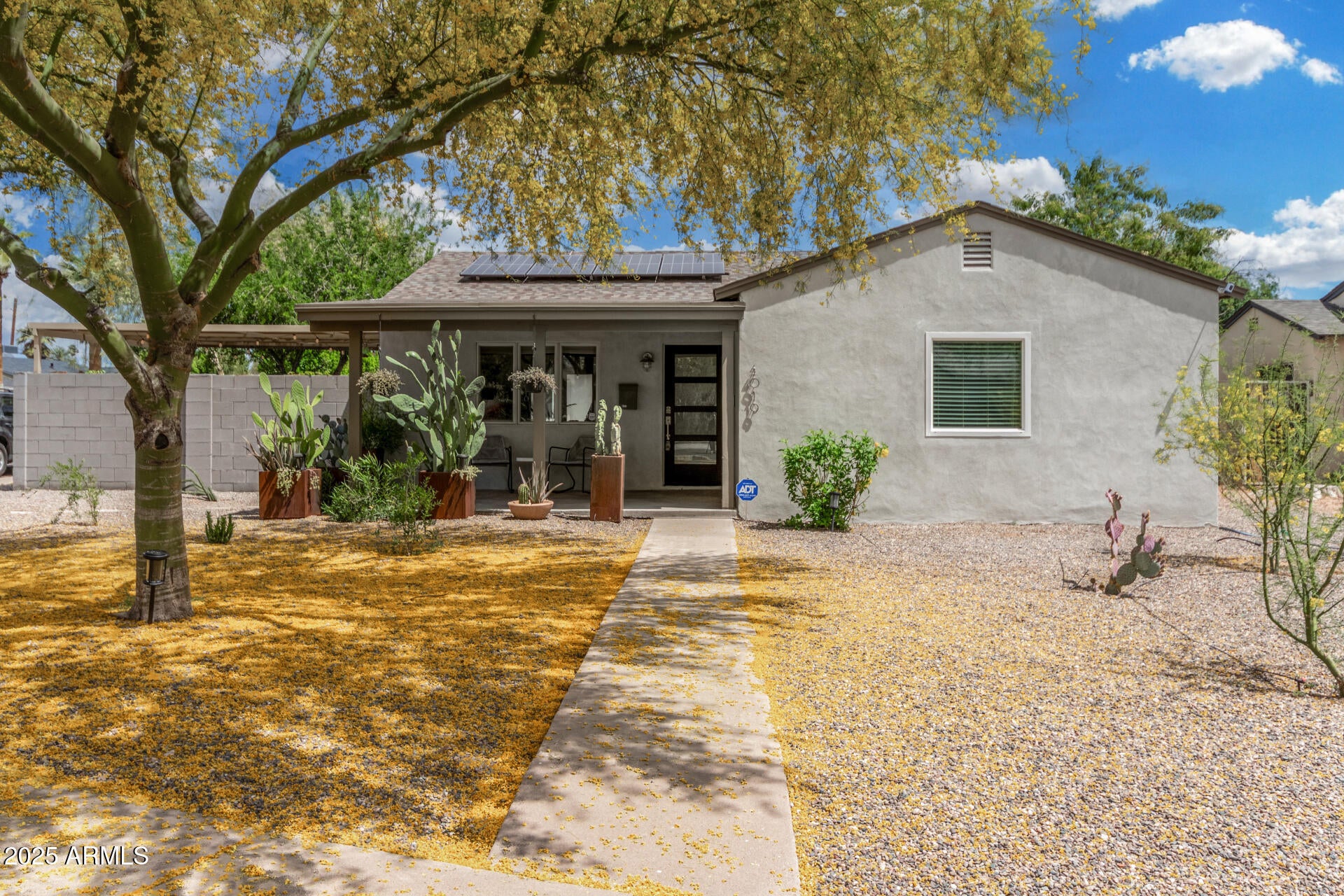 Photo of Listing #6853496