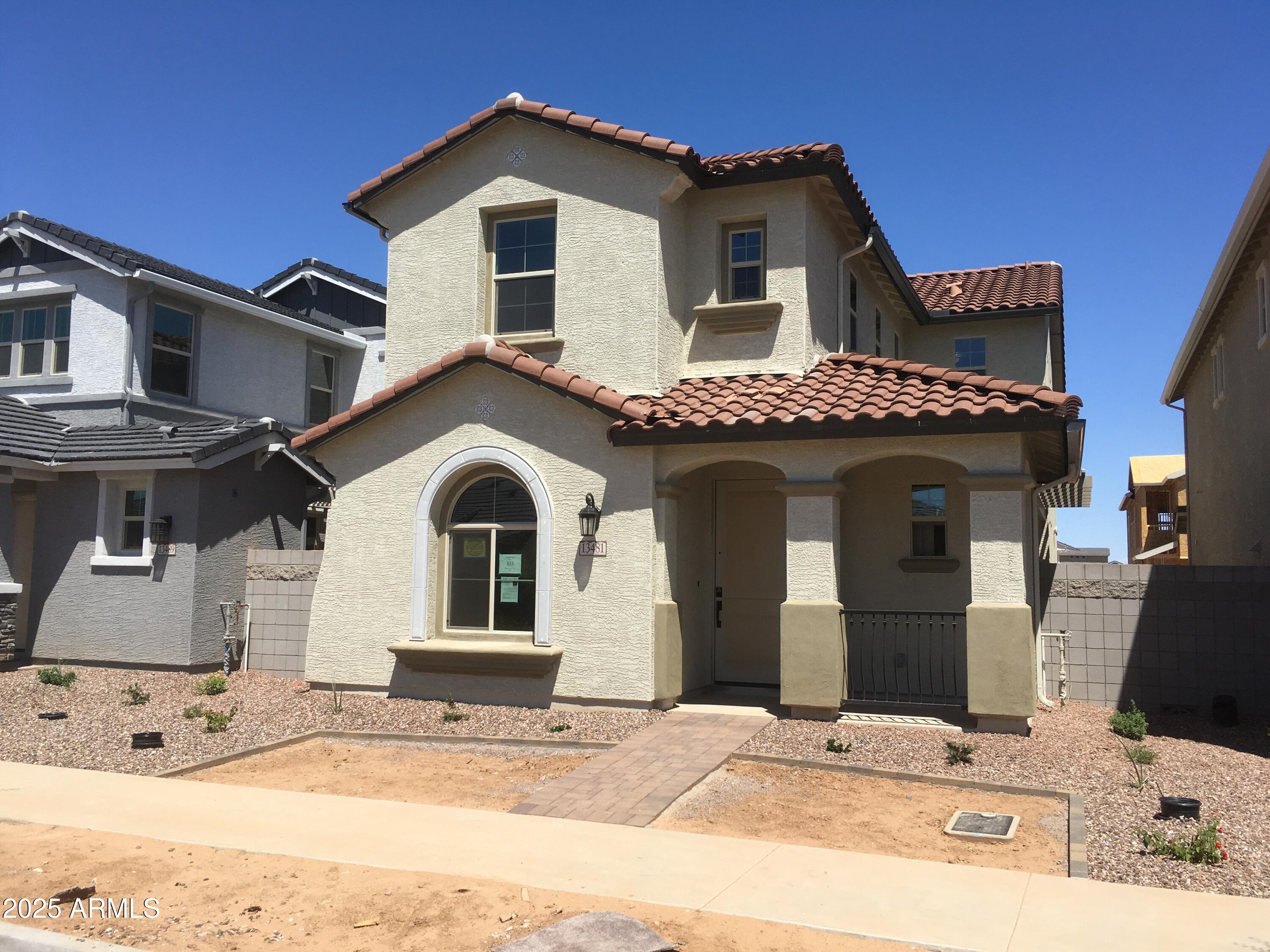 Photo of Listing #6864319