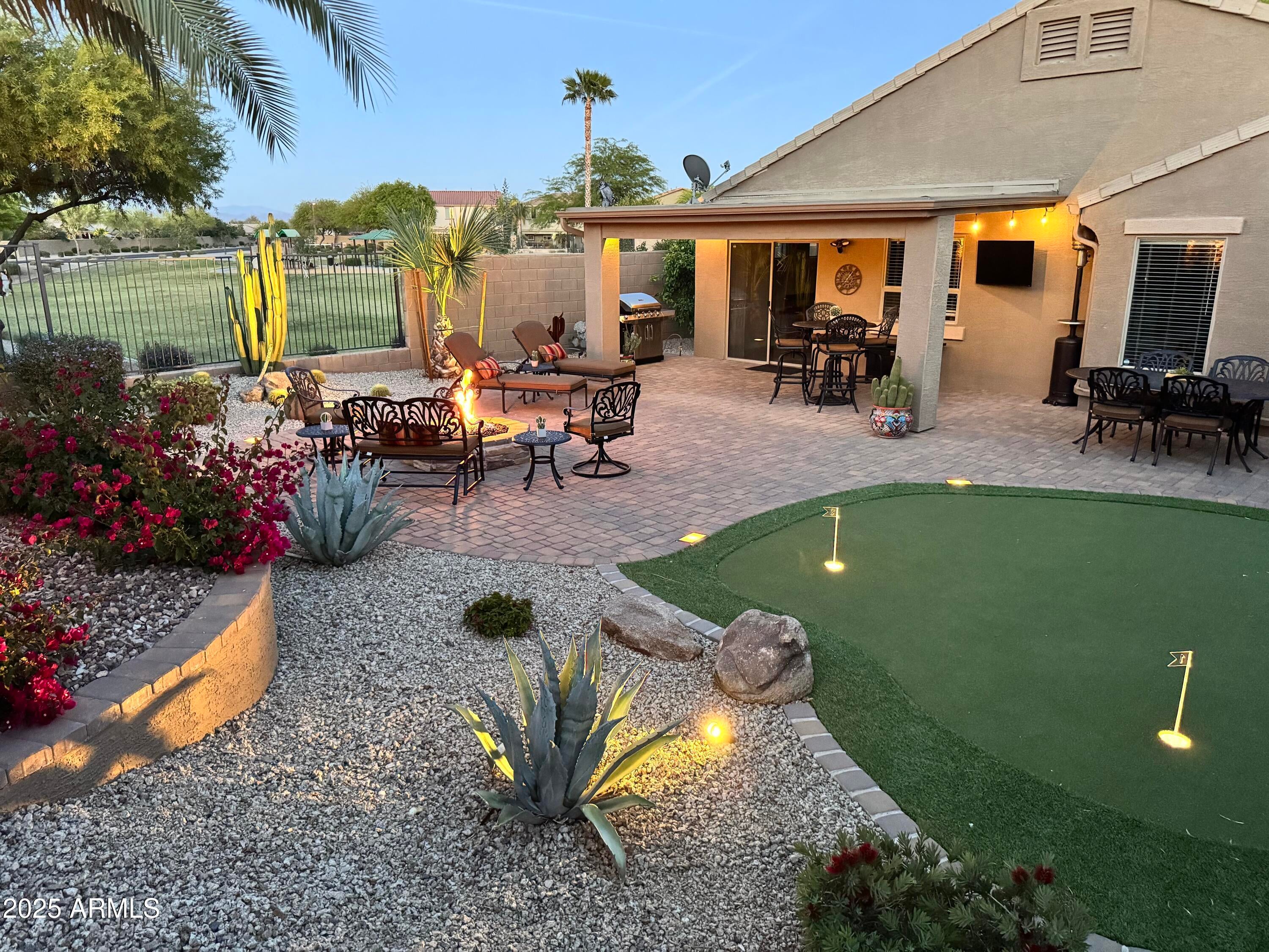 Photo of Listing #6860615