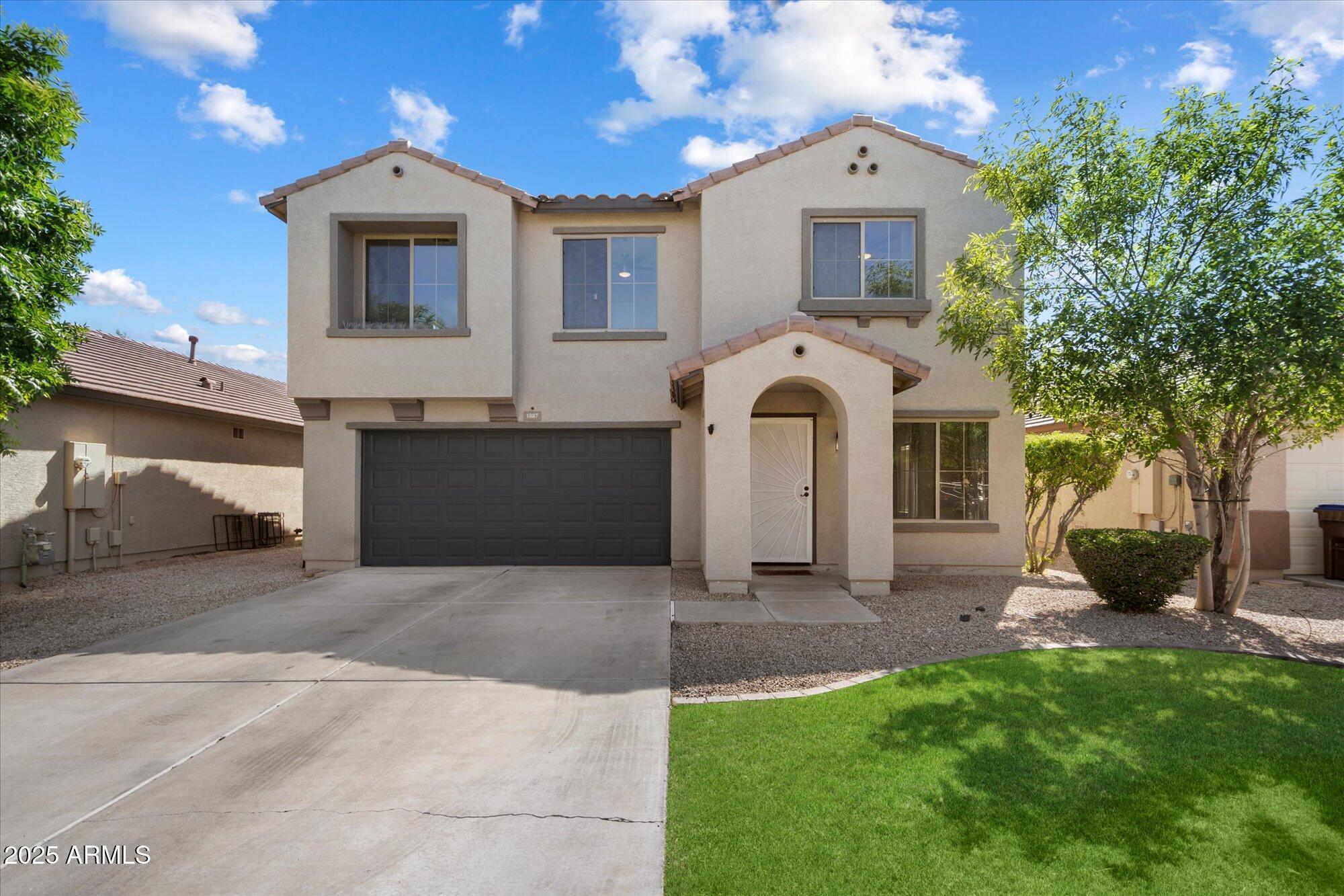 Photo of Listing #6855109