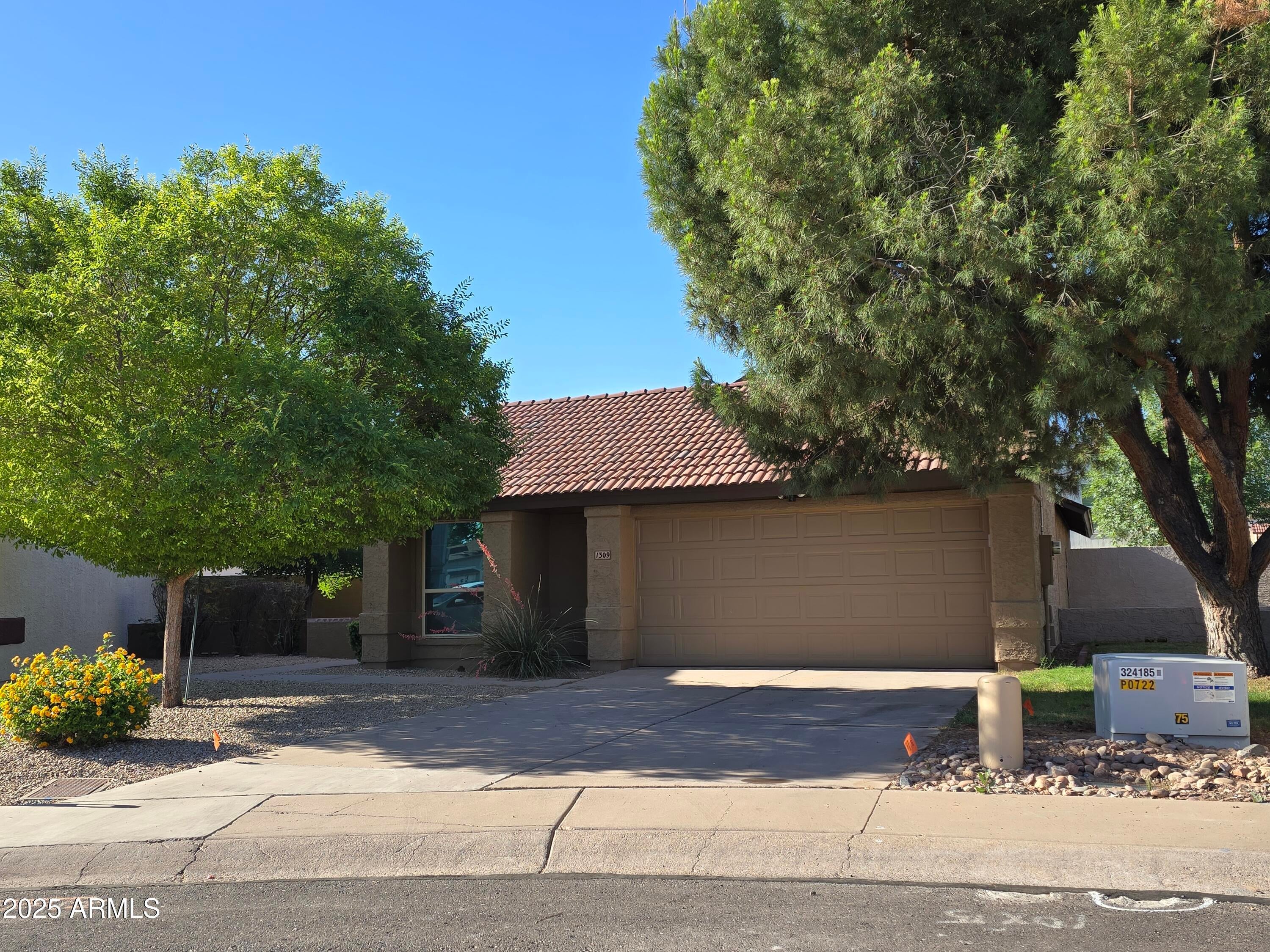 Photo of Listing #6867351