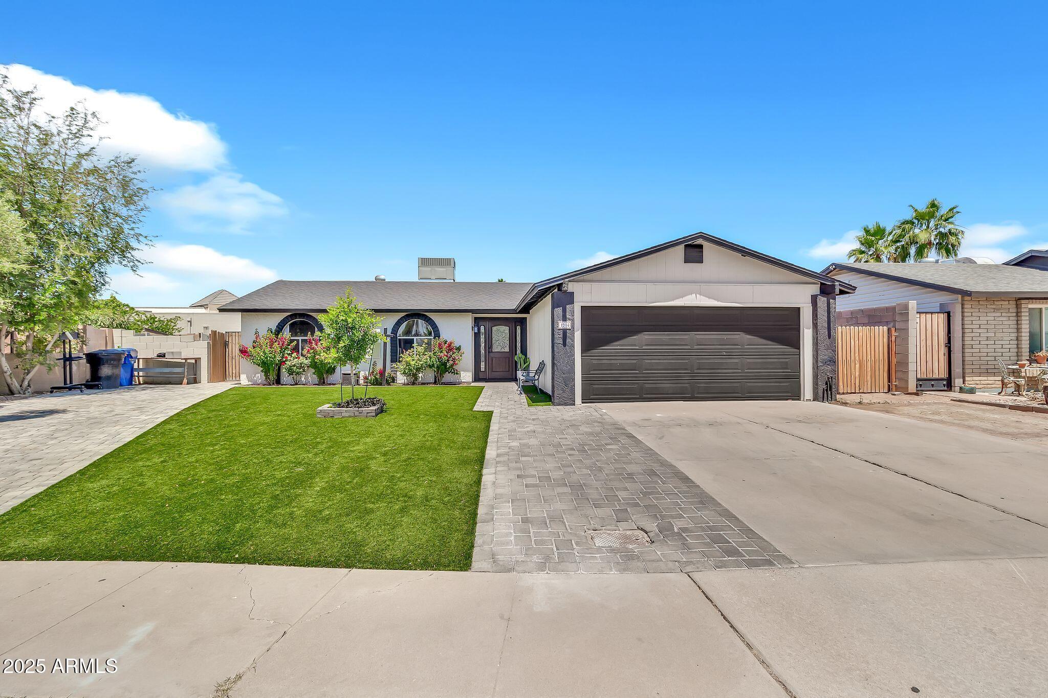 Photo of Listing #6864696