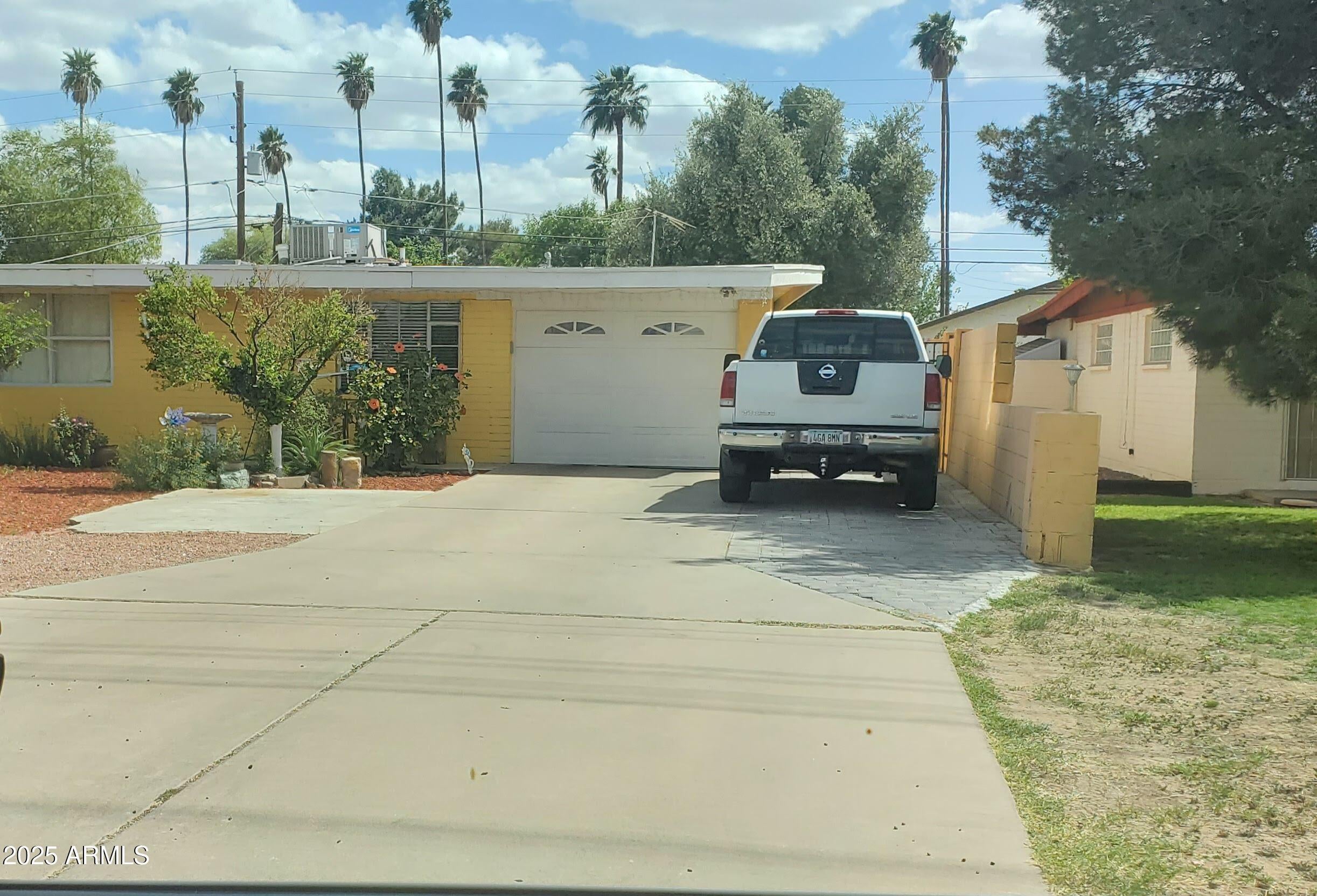 Photo of Listing #6856717