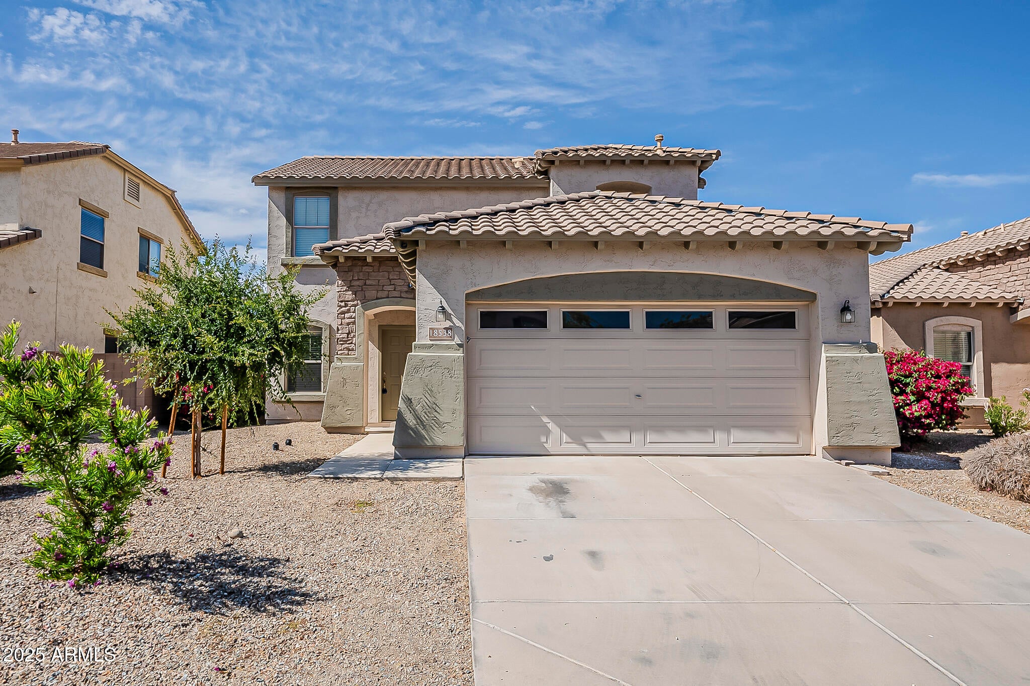 Photo of Listing #6861603