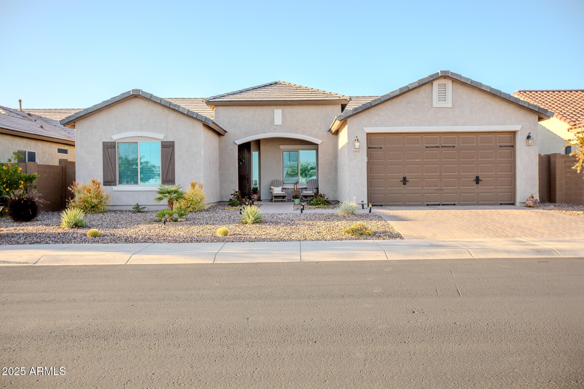 Photo of Listing #6859819