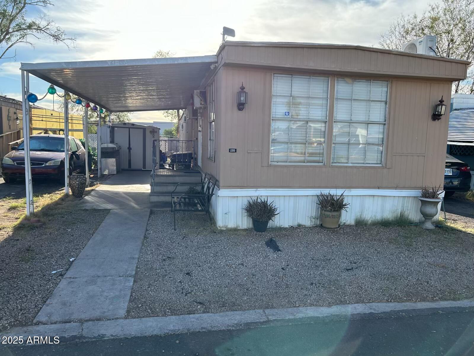 Photo of Listing #6858901