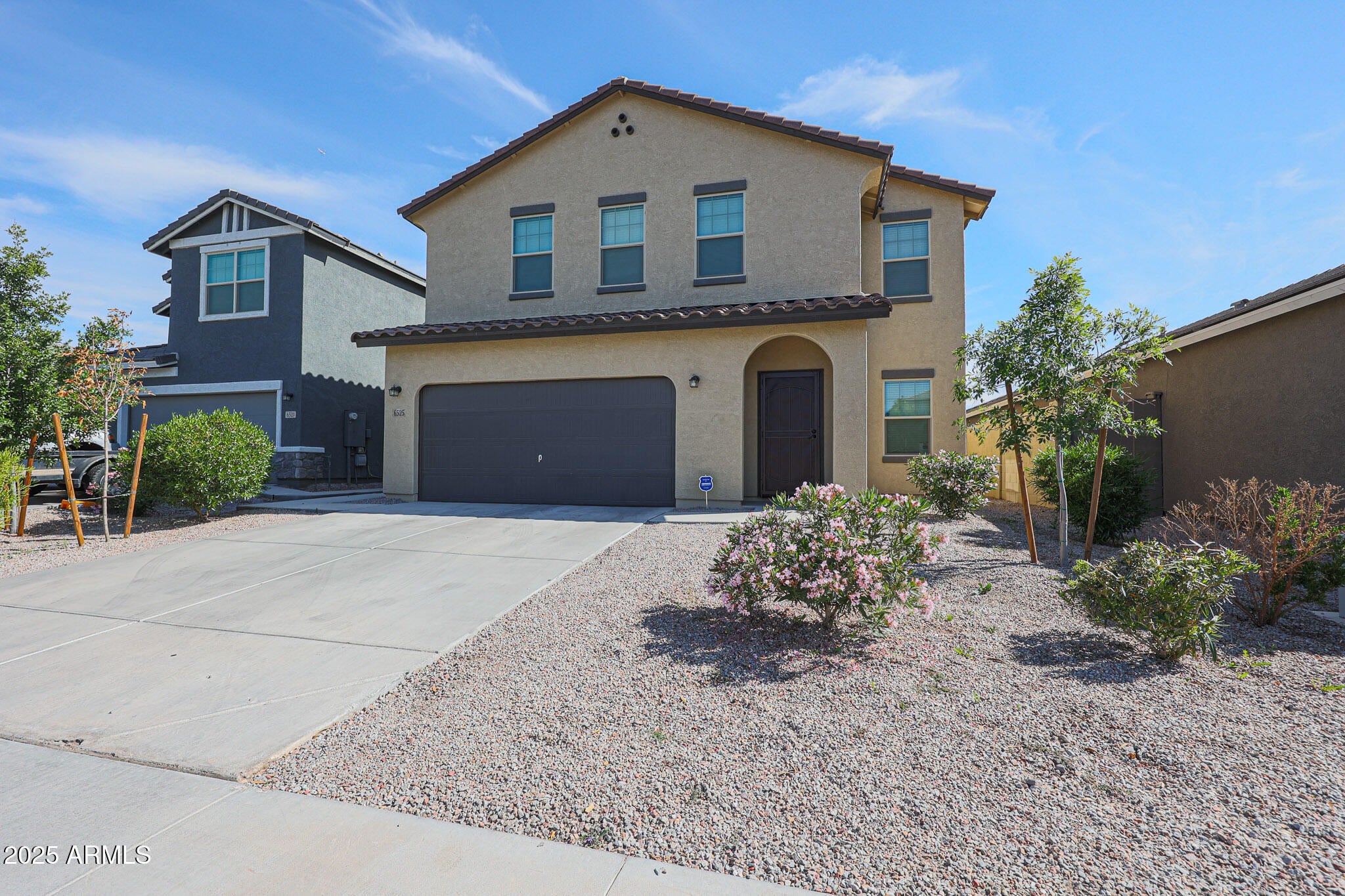 Photo of Listing #6857738