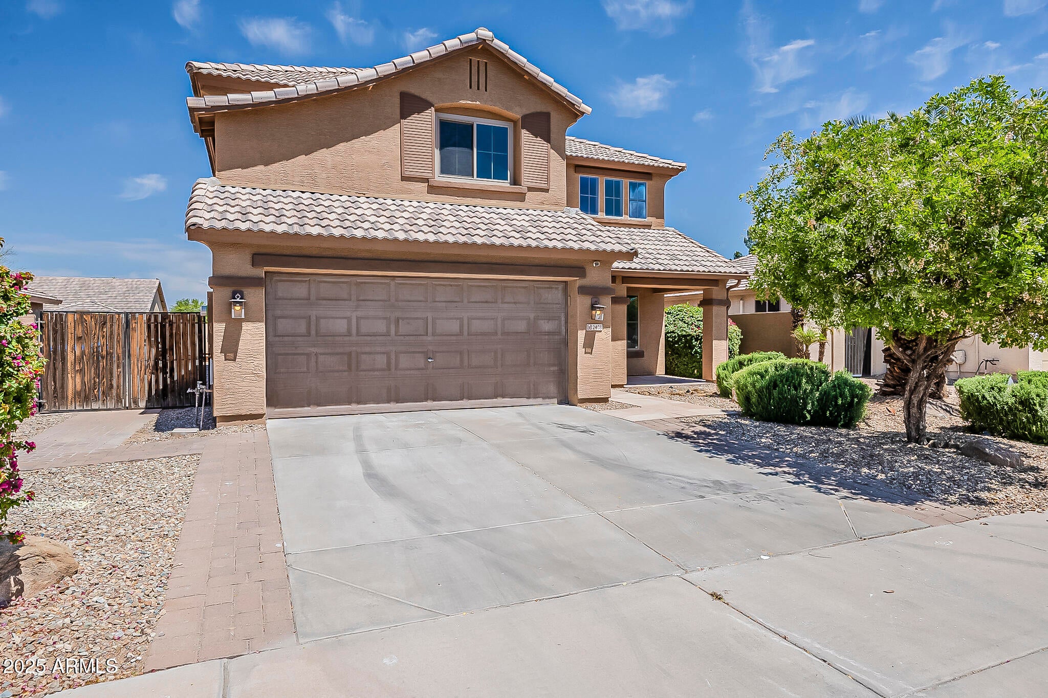 Photo of Listing #6860621