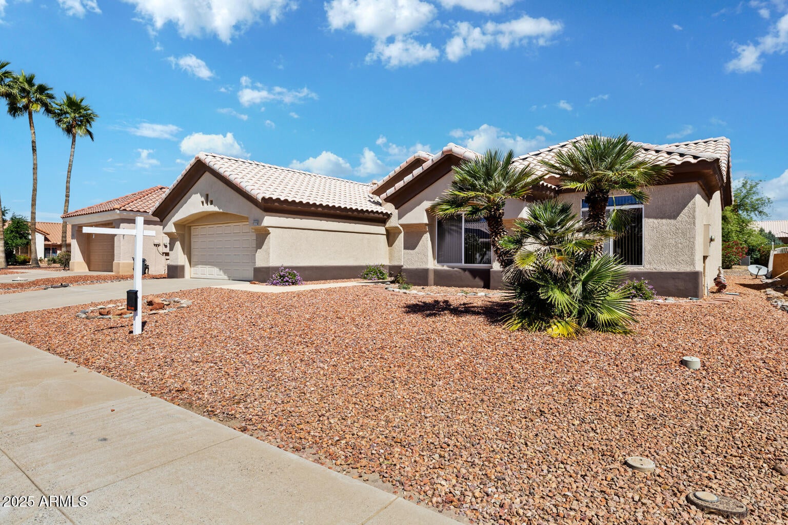Photo of Listing #6860435