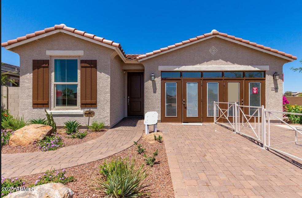 Photo of Listing #6861541