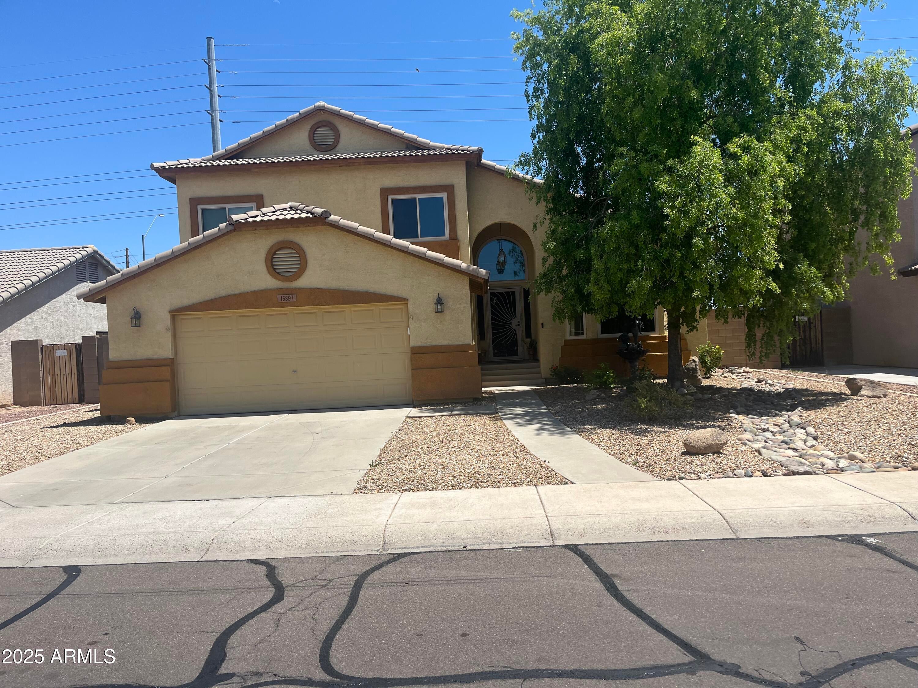 Photo of Listing #6862255