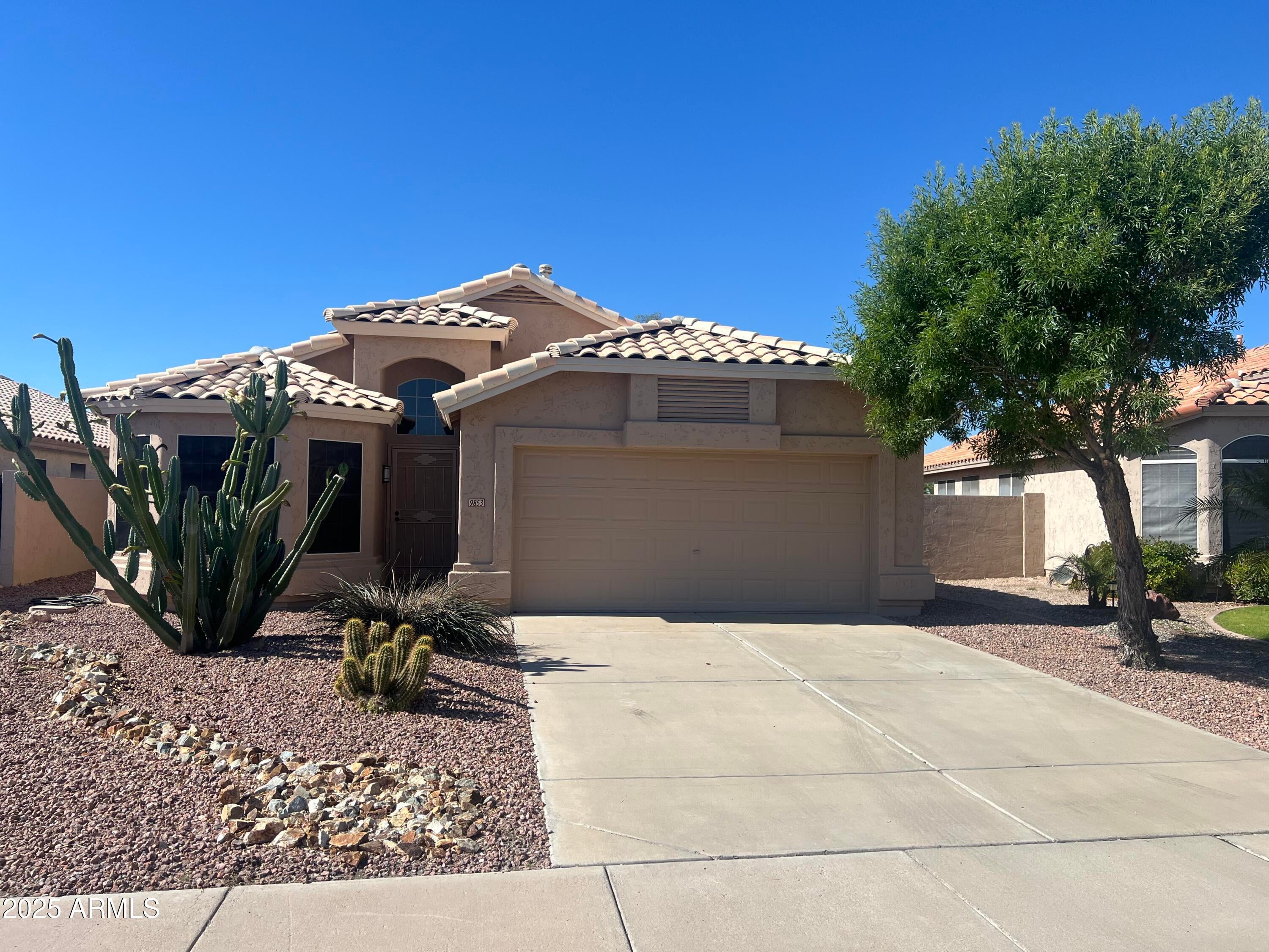 Photo of Listing #6864486