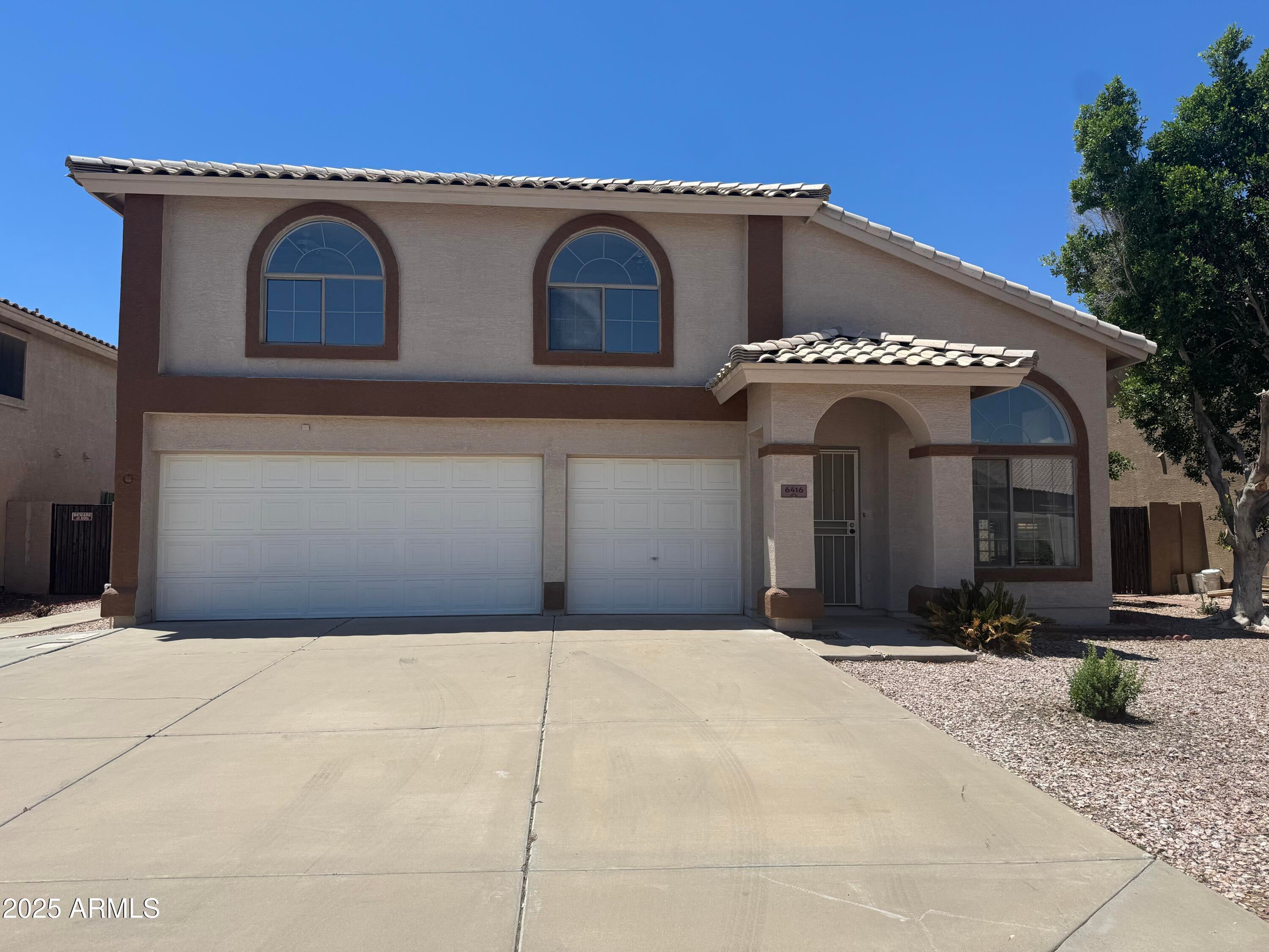 Photo of Listing #6863727