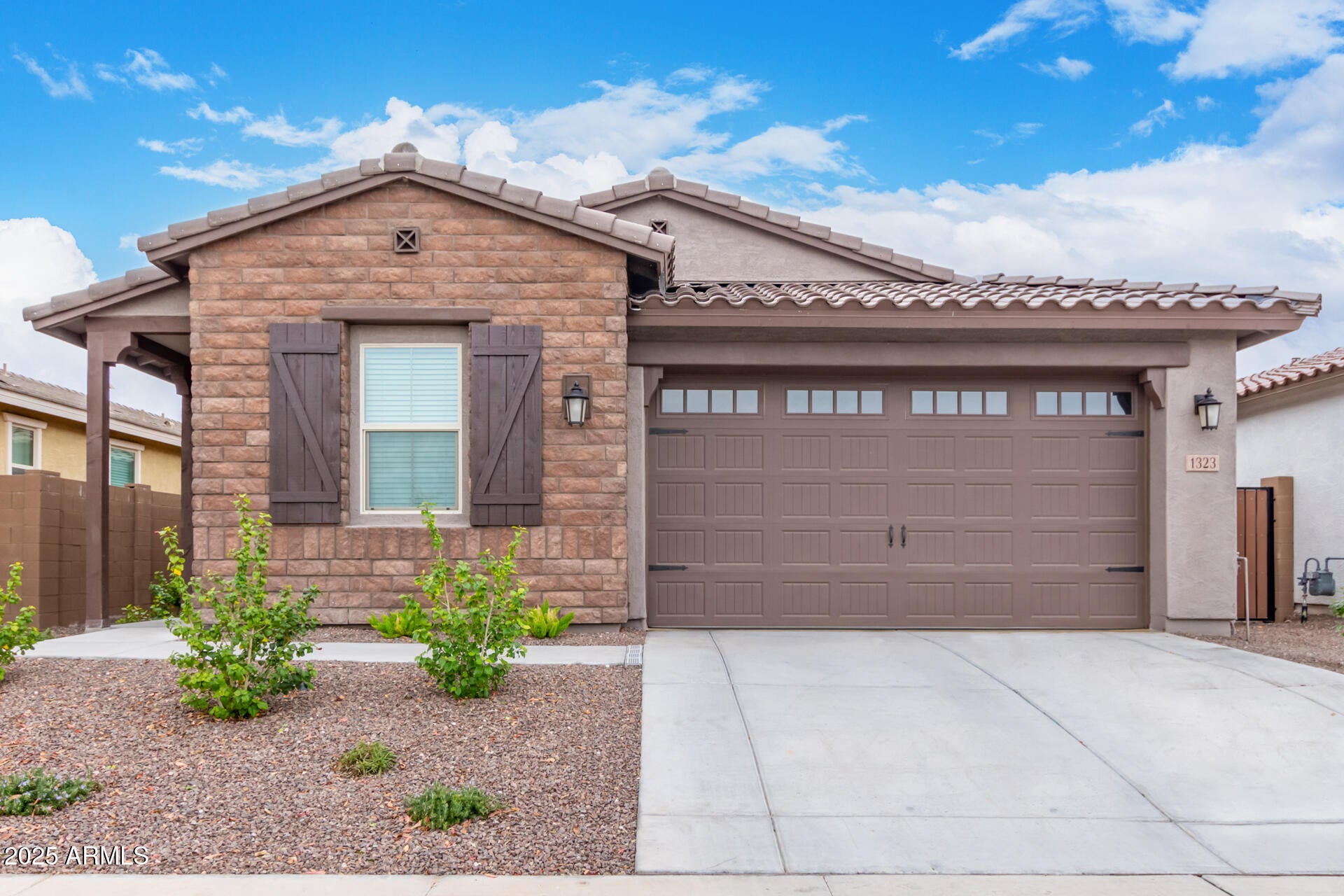 Photo of Listing #6864512