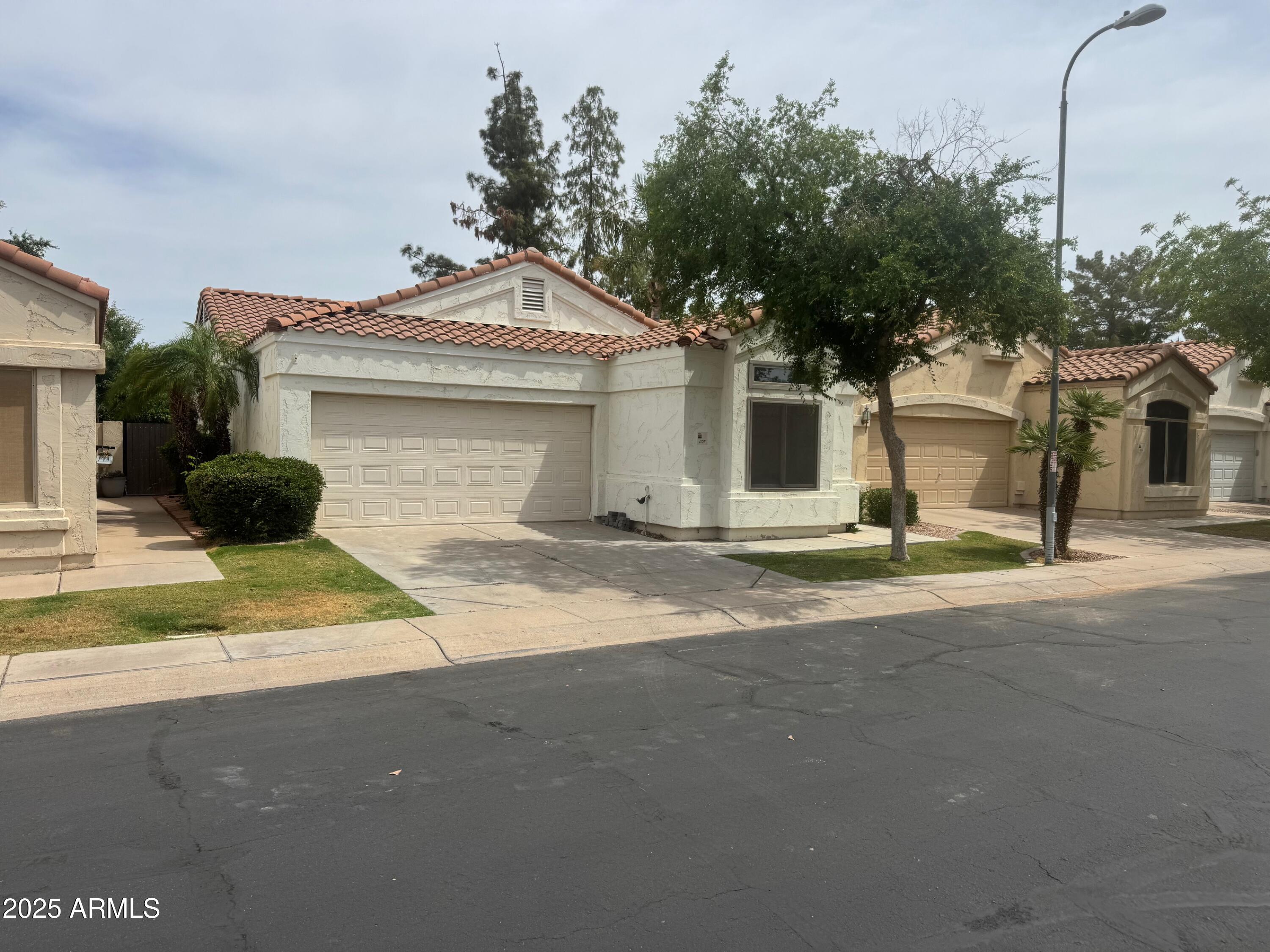 Photo of Listing #6865318