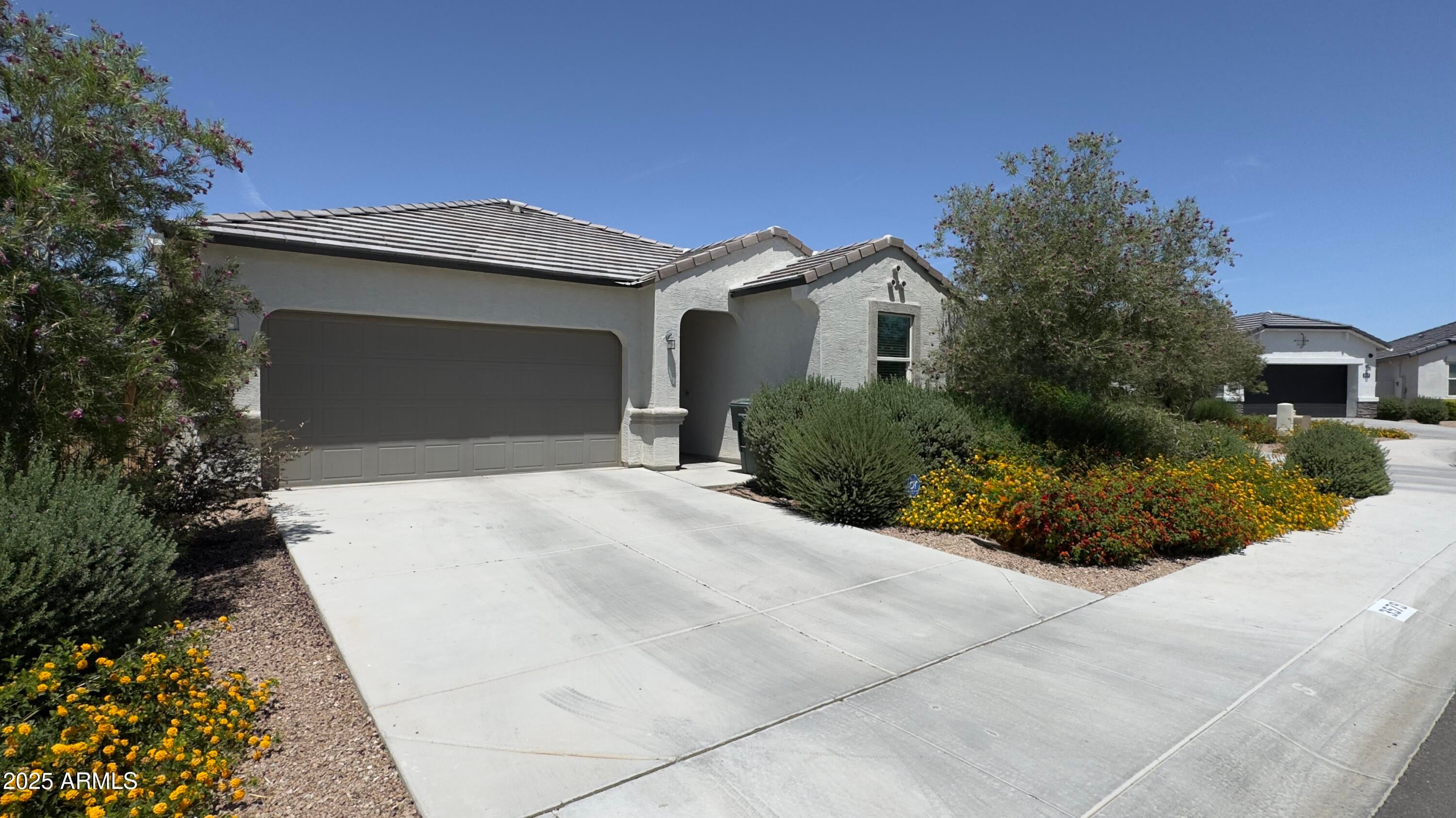 Photo of Listing #6867165
