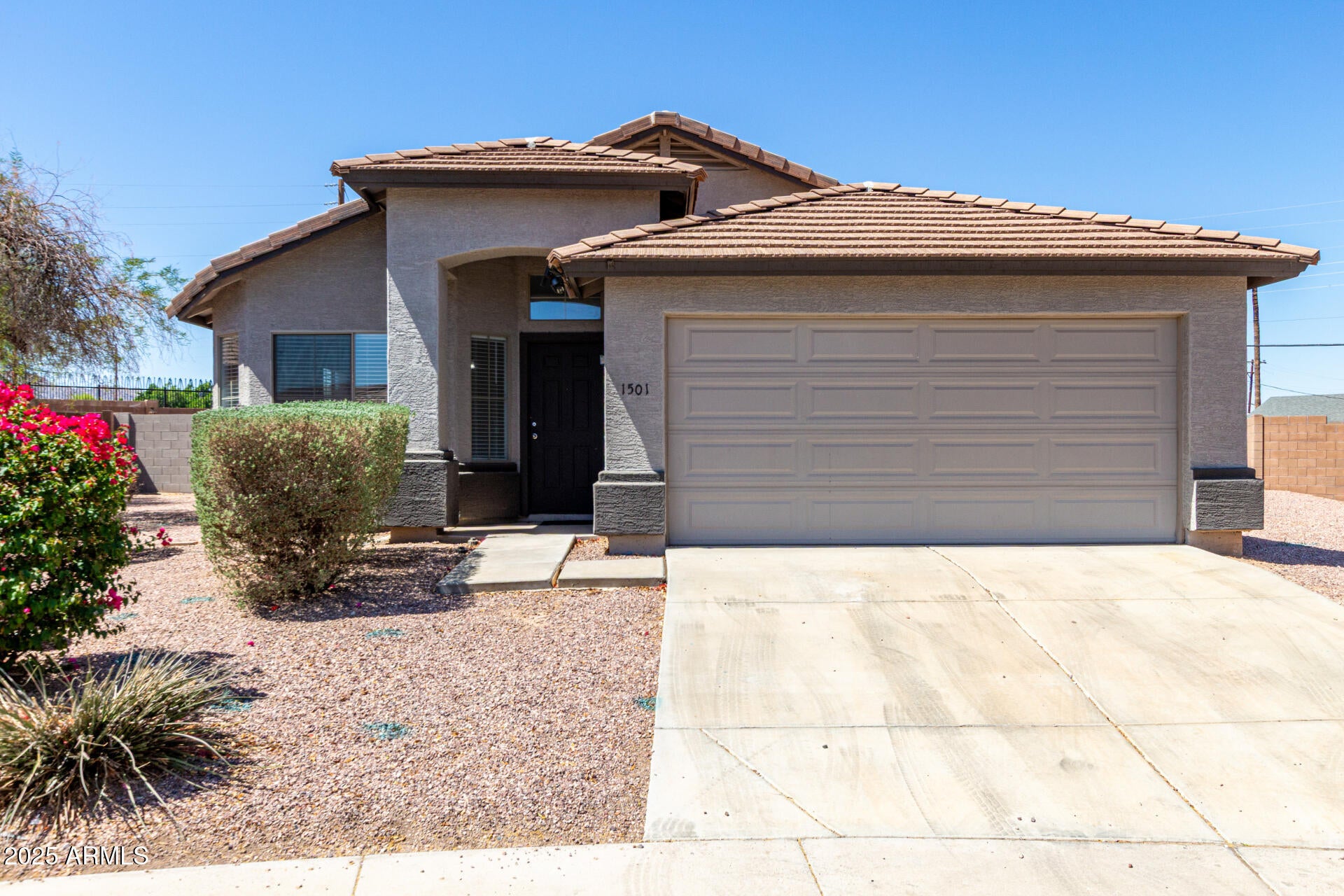 Photo of Listing #6869962