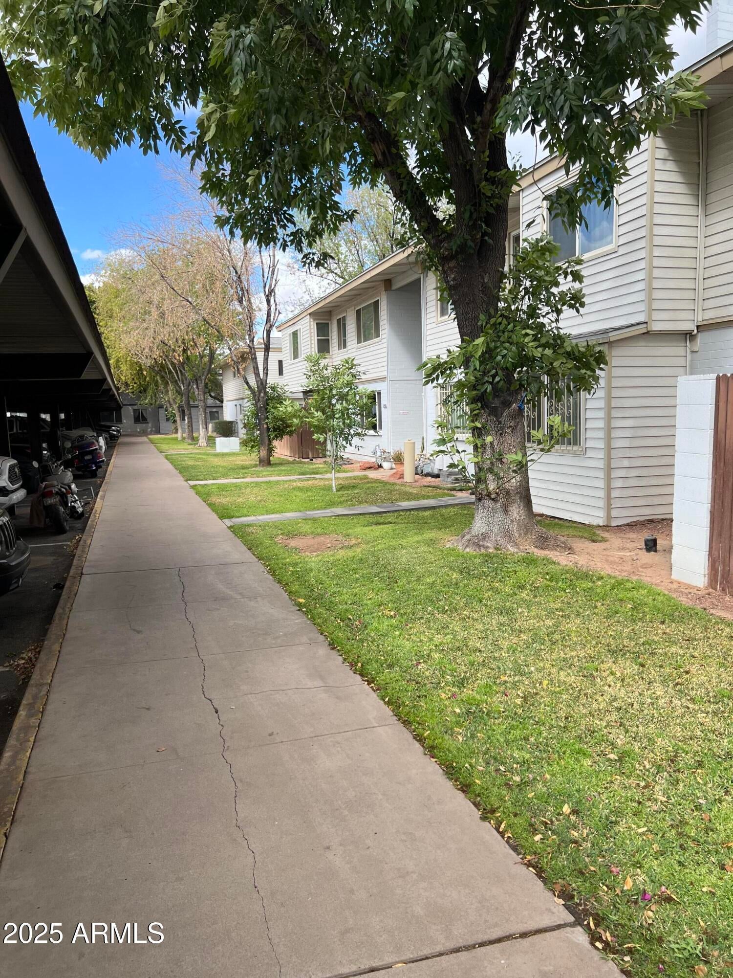 Photo of Listing #6868163