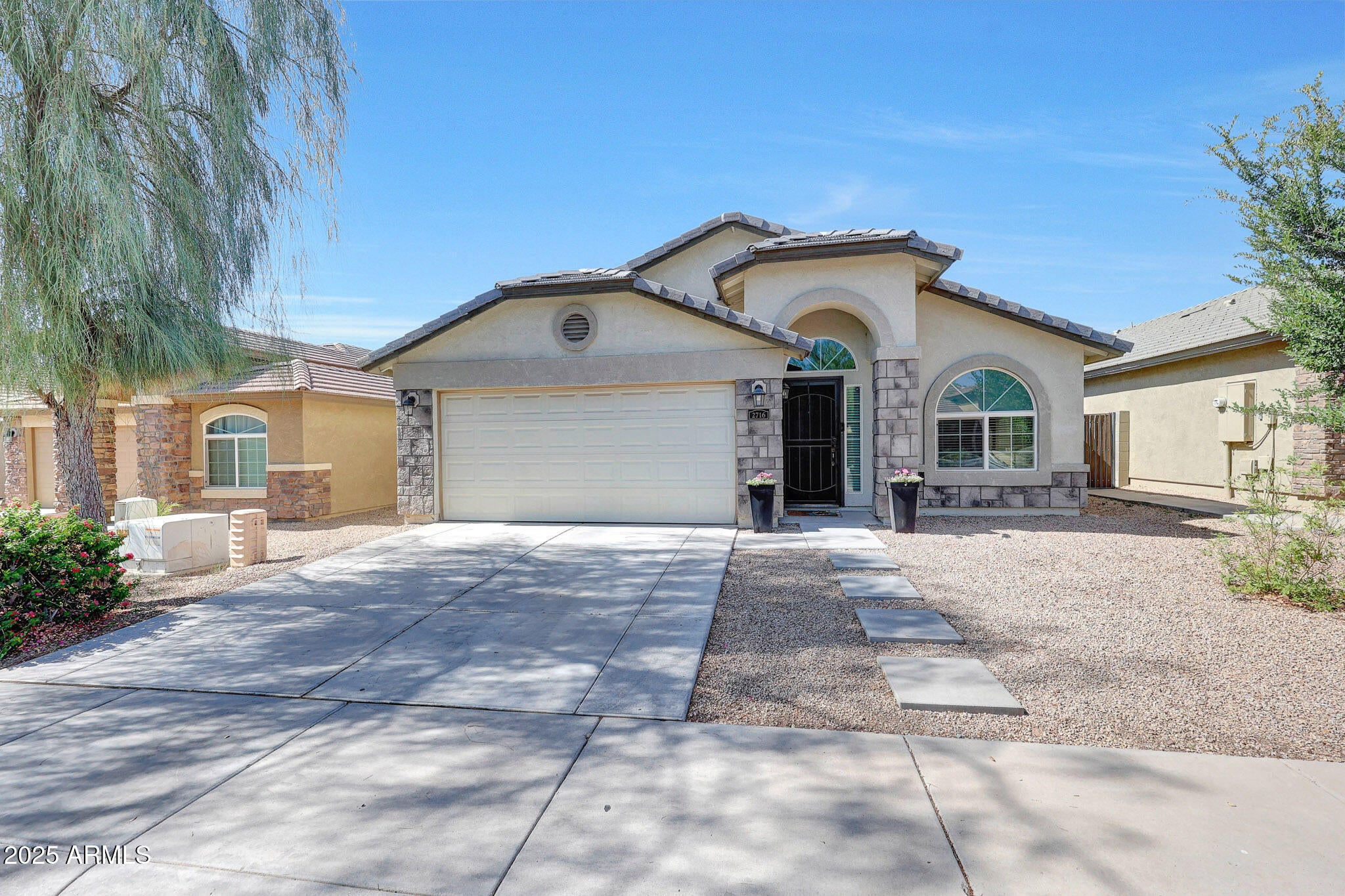 Photo of Listing #6871670
