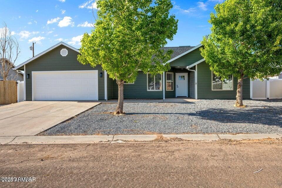 Photo of Listing #6868922