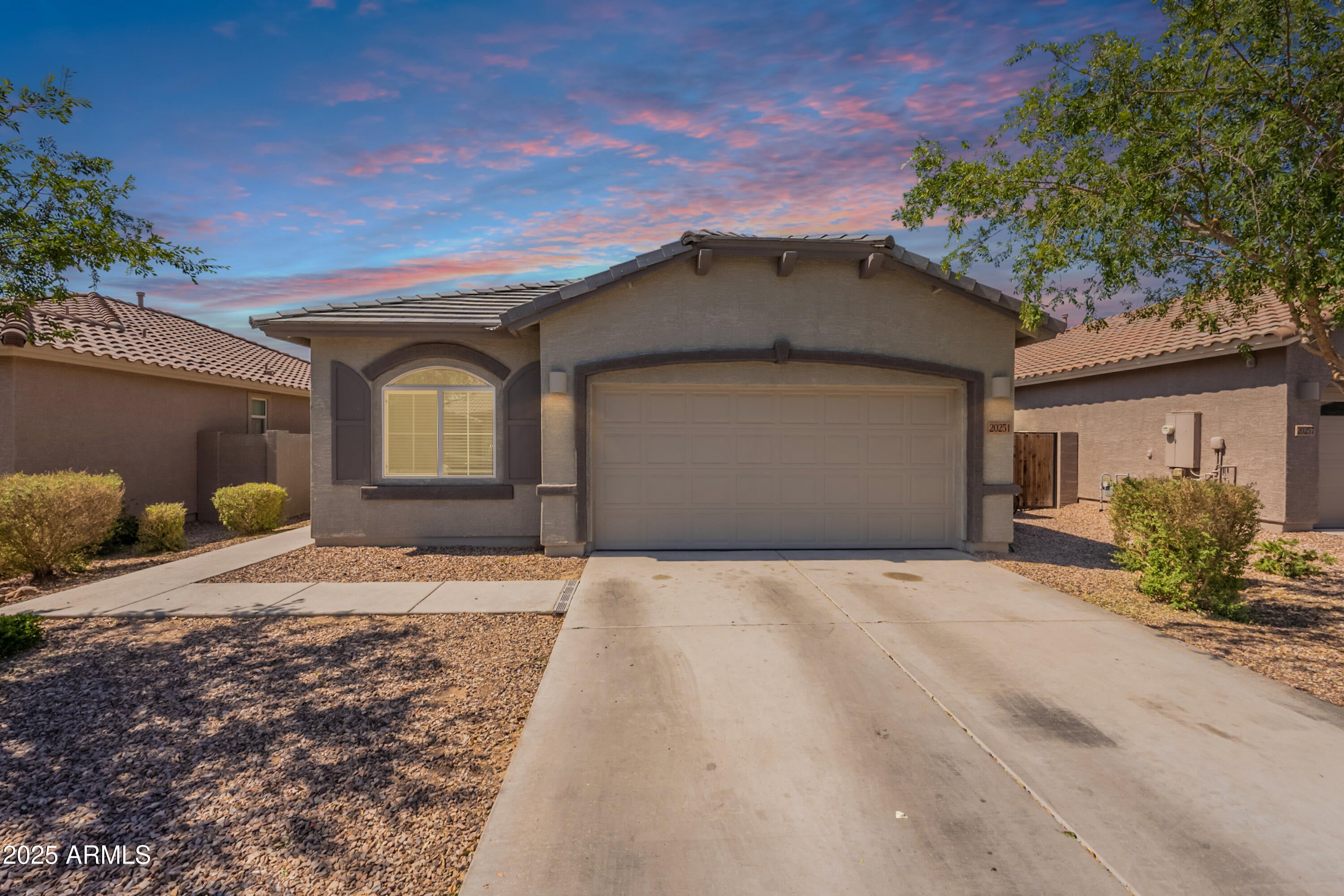 Photo of Listing #6870318