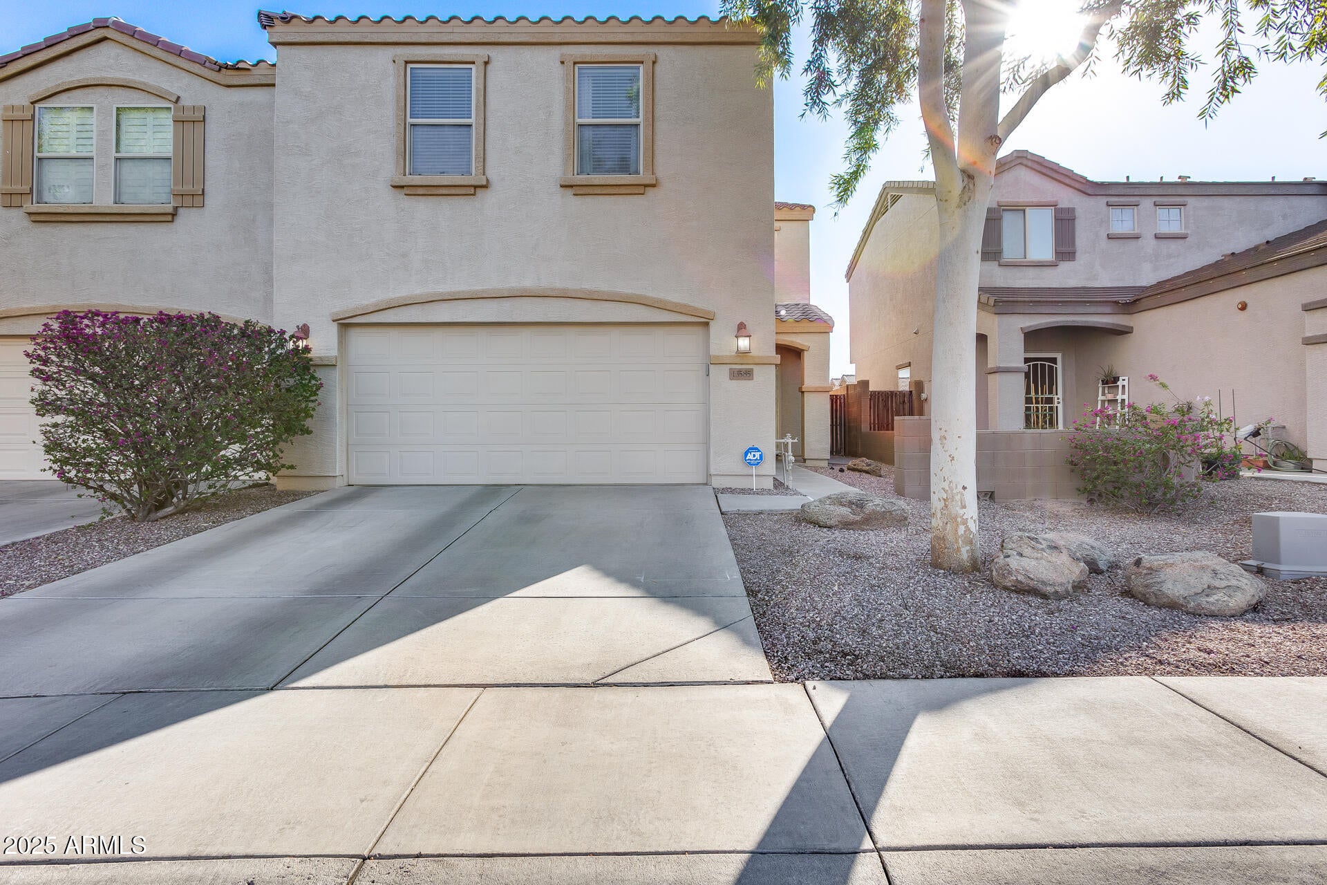 Photo of Listing #6870006